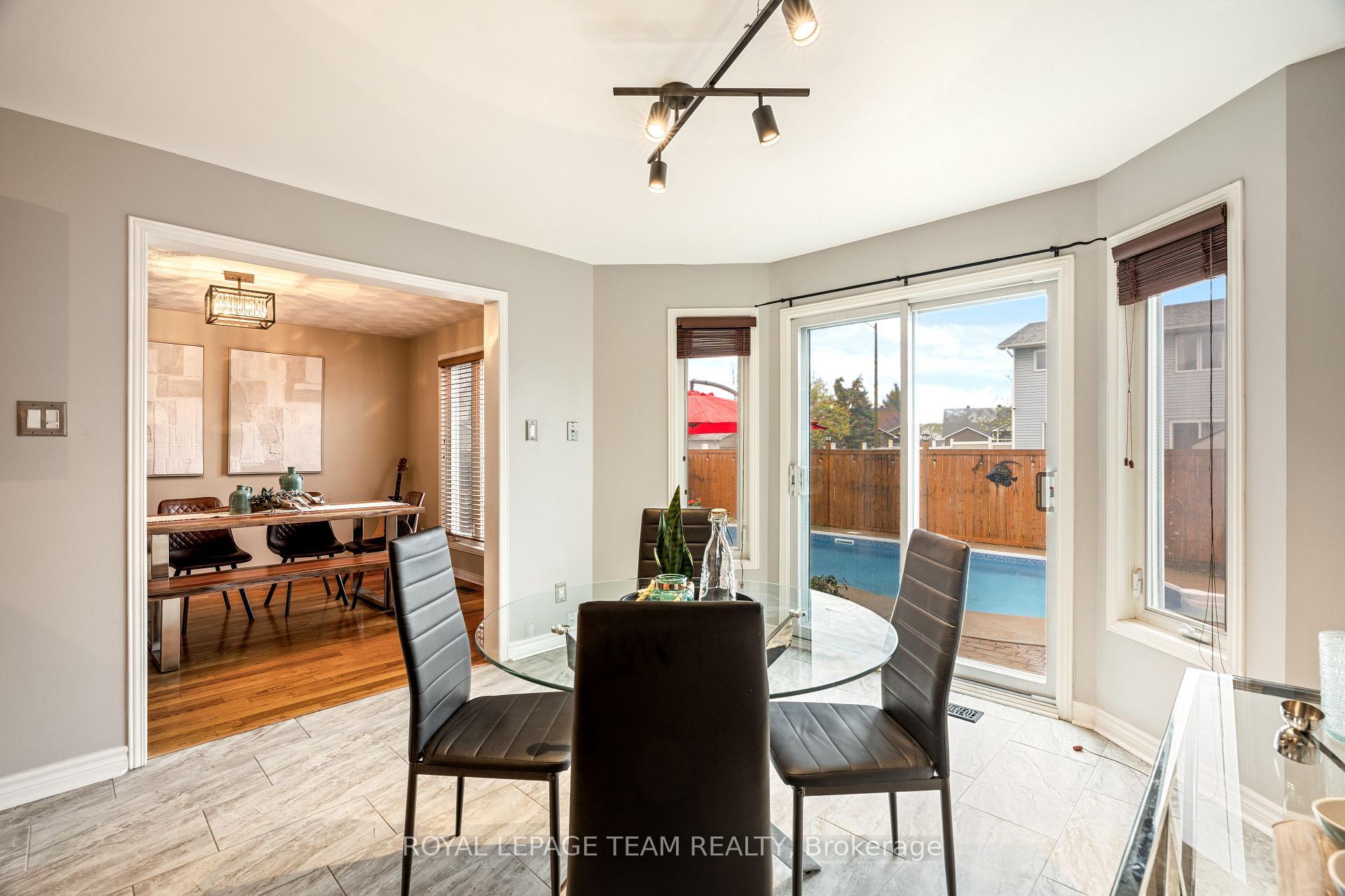 Photo 2 of 1648 Toulouse Crescent, Ottawa, Orleans/Sunridge — HOMEH