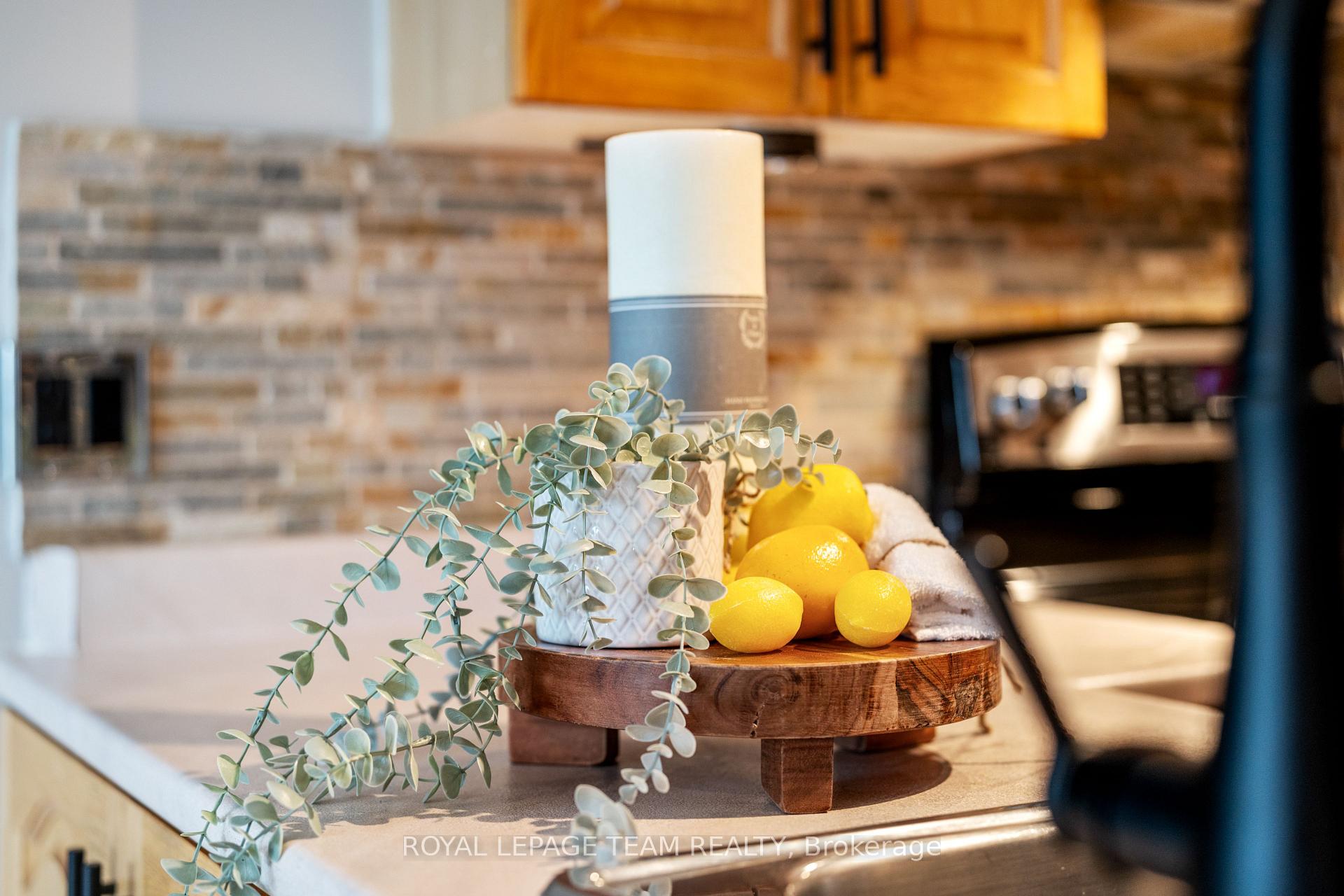 Photo 7 of 1648 Toulouse Crescent, Ottawa, Orleans/Sunridge — HOMEH