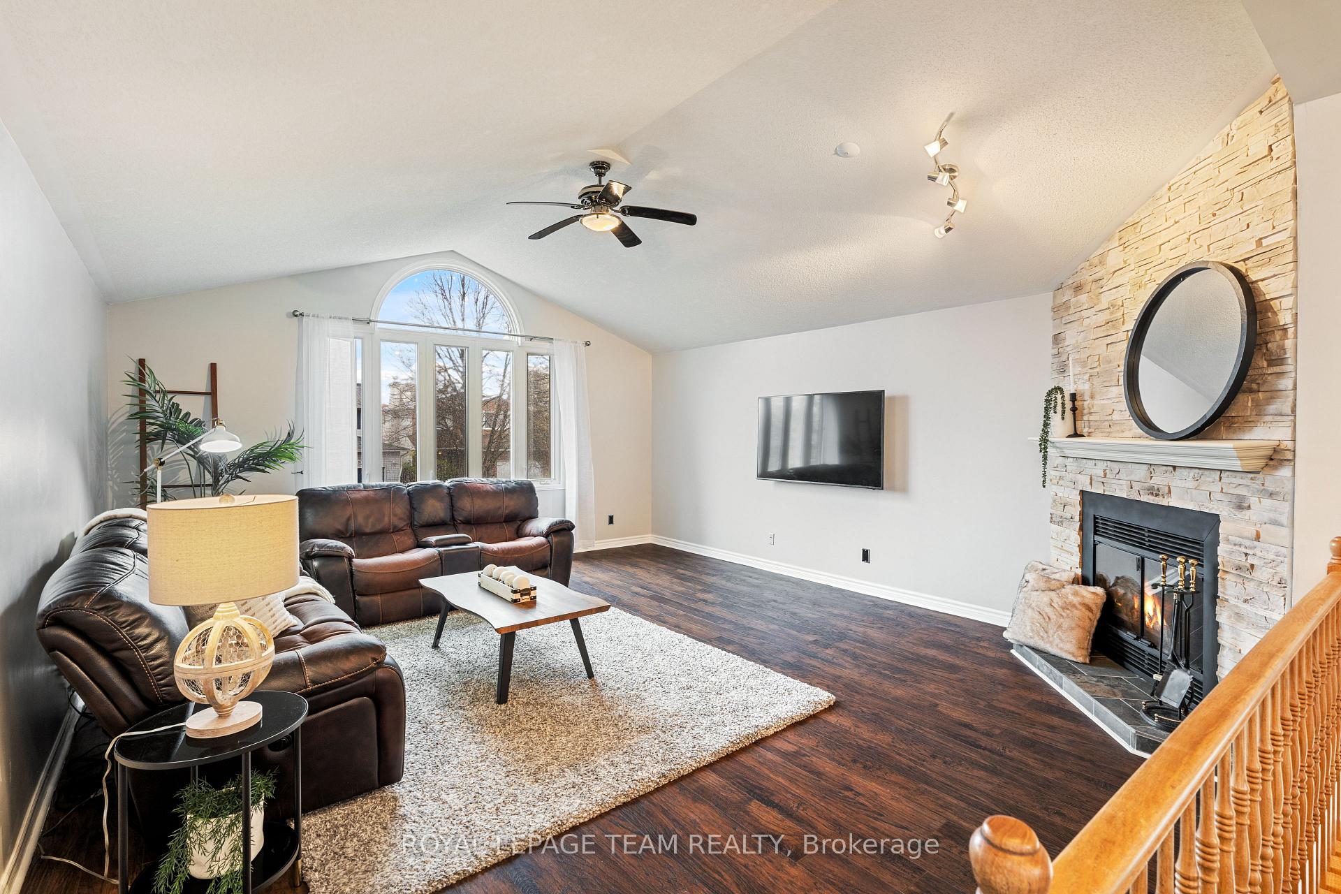 Photo 32 of 1648 Toulouse Crescent, Ottawa, Orleans/Sunridge — HOMEH
