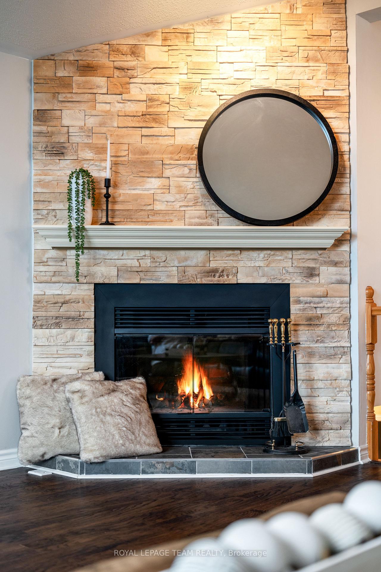 Photo 10 of 1648 Toulouse Crescent, Ottawa, Orleans/Sunridge — HOMEH