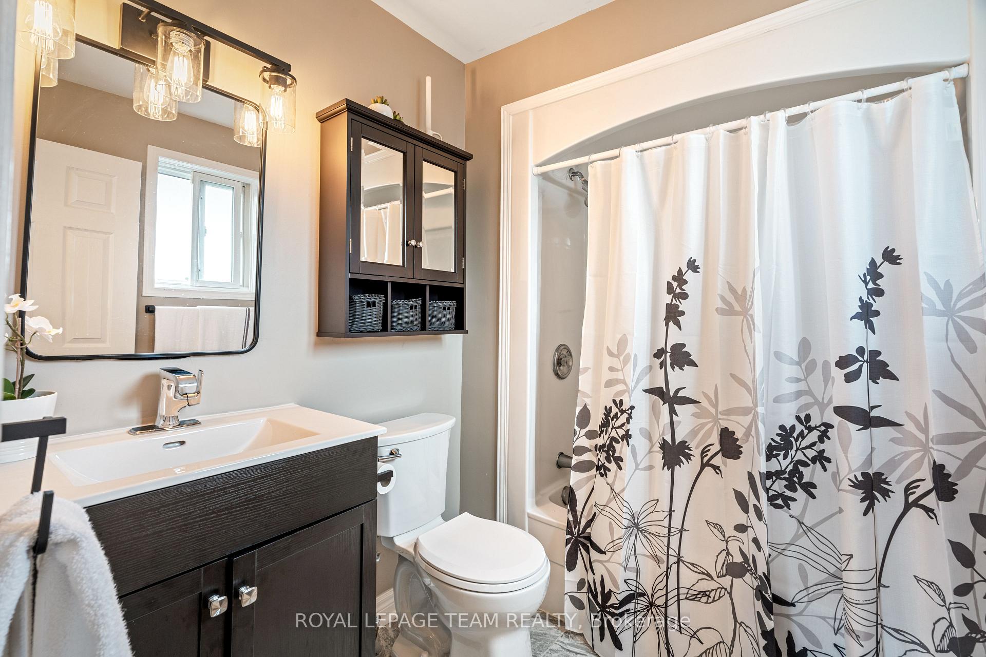 Photo 15 of 1648 Toulouse Crescent, Ottawa, Orleans/Sunridge — HOMEH
