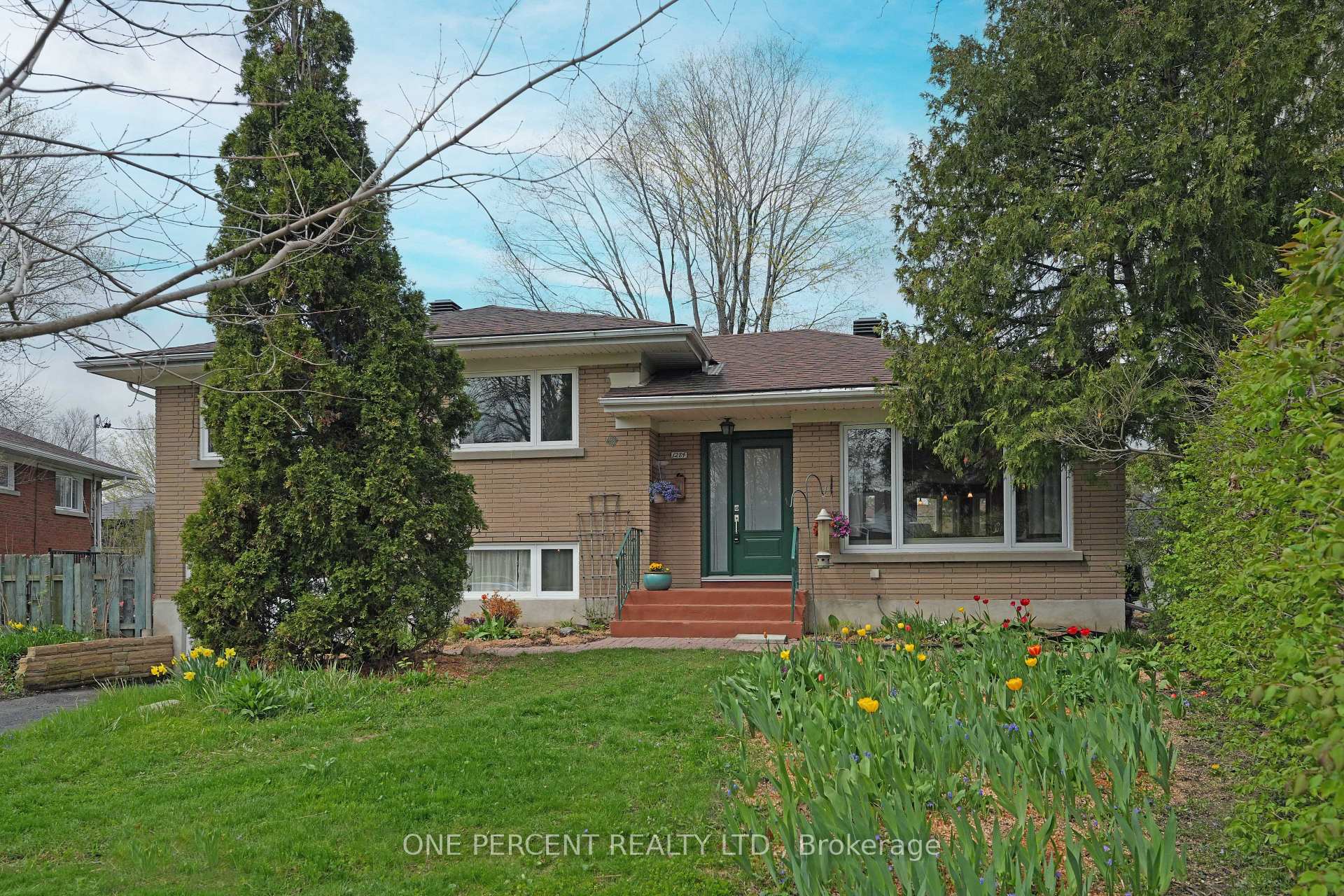 Photo 1 of 1284 Joyce Crescent, Ottawa, Bel Air Heights — HOMEH