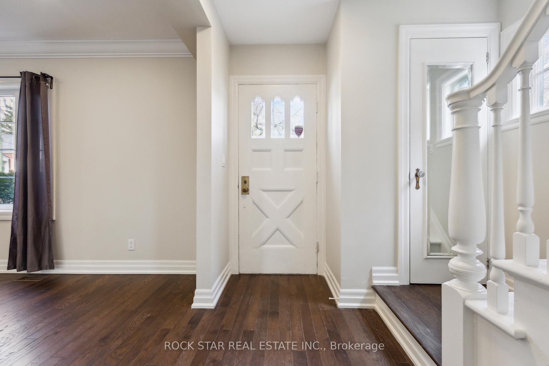 Photo 5 of 127 Krug Street, Kitchener — HOMEH