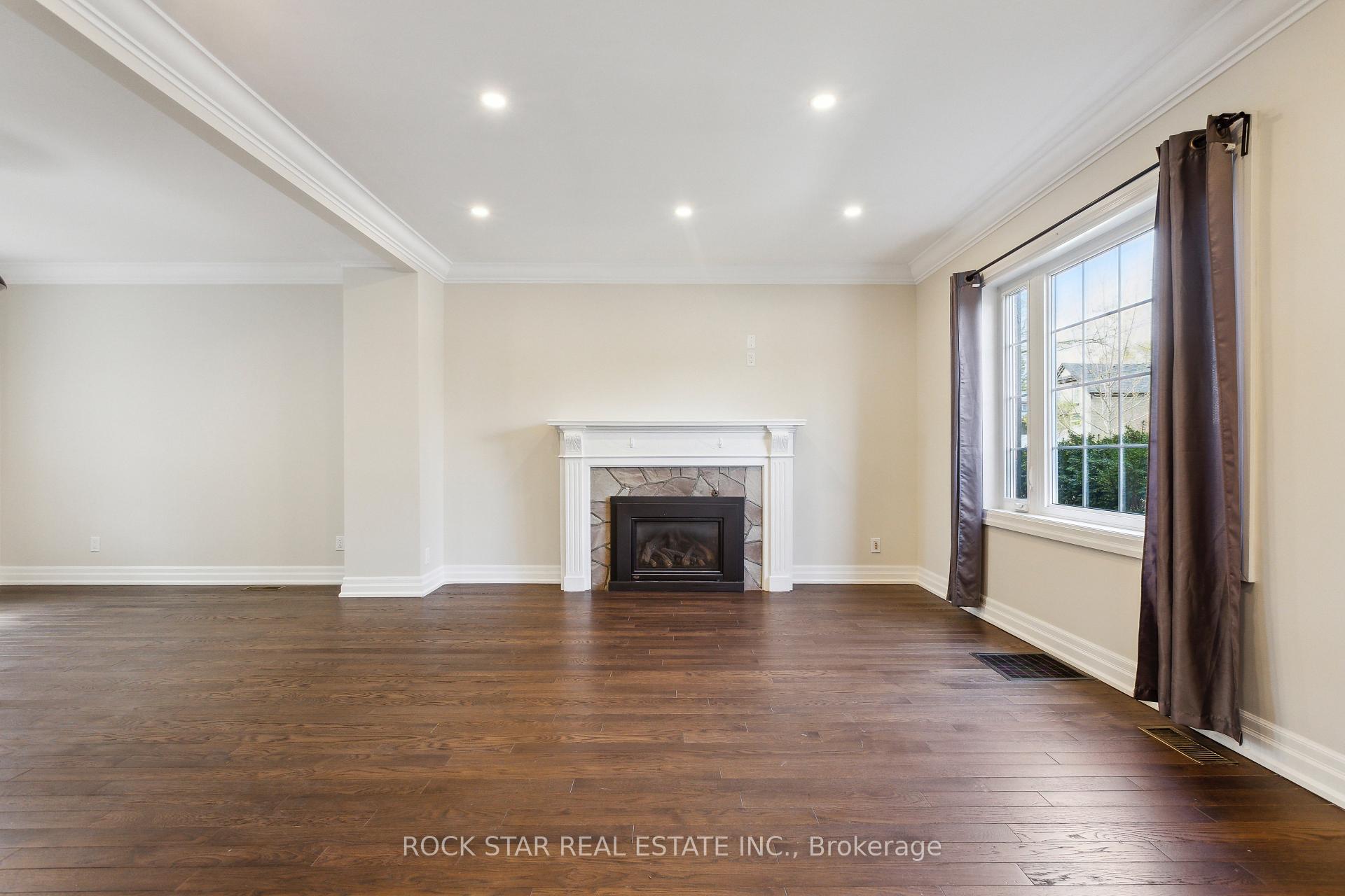 Photo 6 of 127 Krug Street, Kitchener — HOMEH