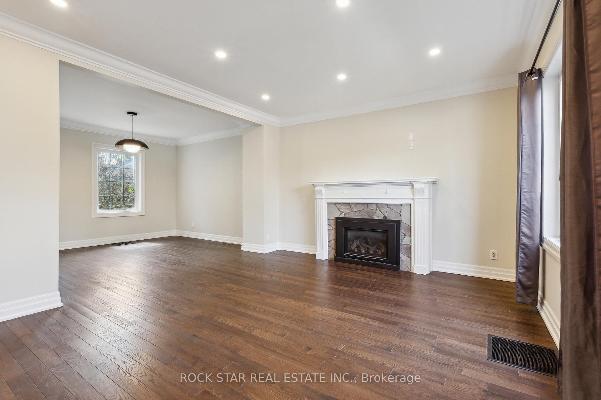 Photo 36 of 127 Krug Street, Kitchener — HOMEH