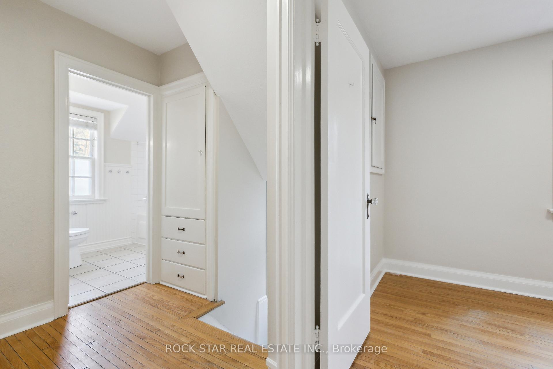 Photo 14 of 127 Krug Street, Kitchener — HOMEH