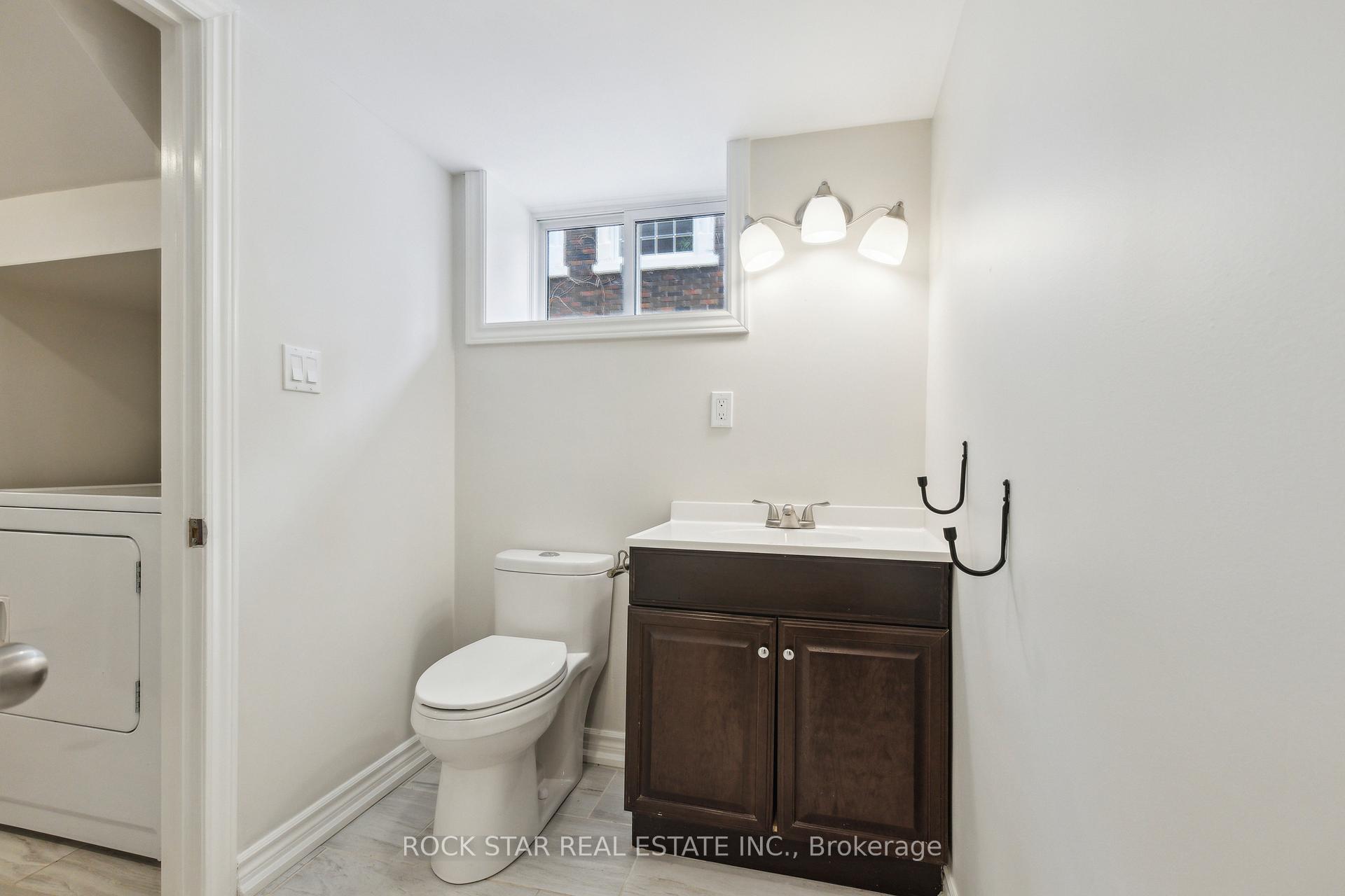 Photo 37 of 127 Krug Street, Kitchener — HOMEH