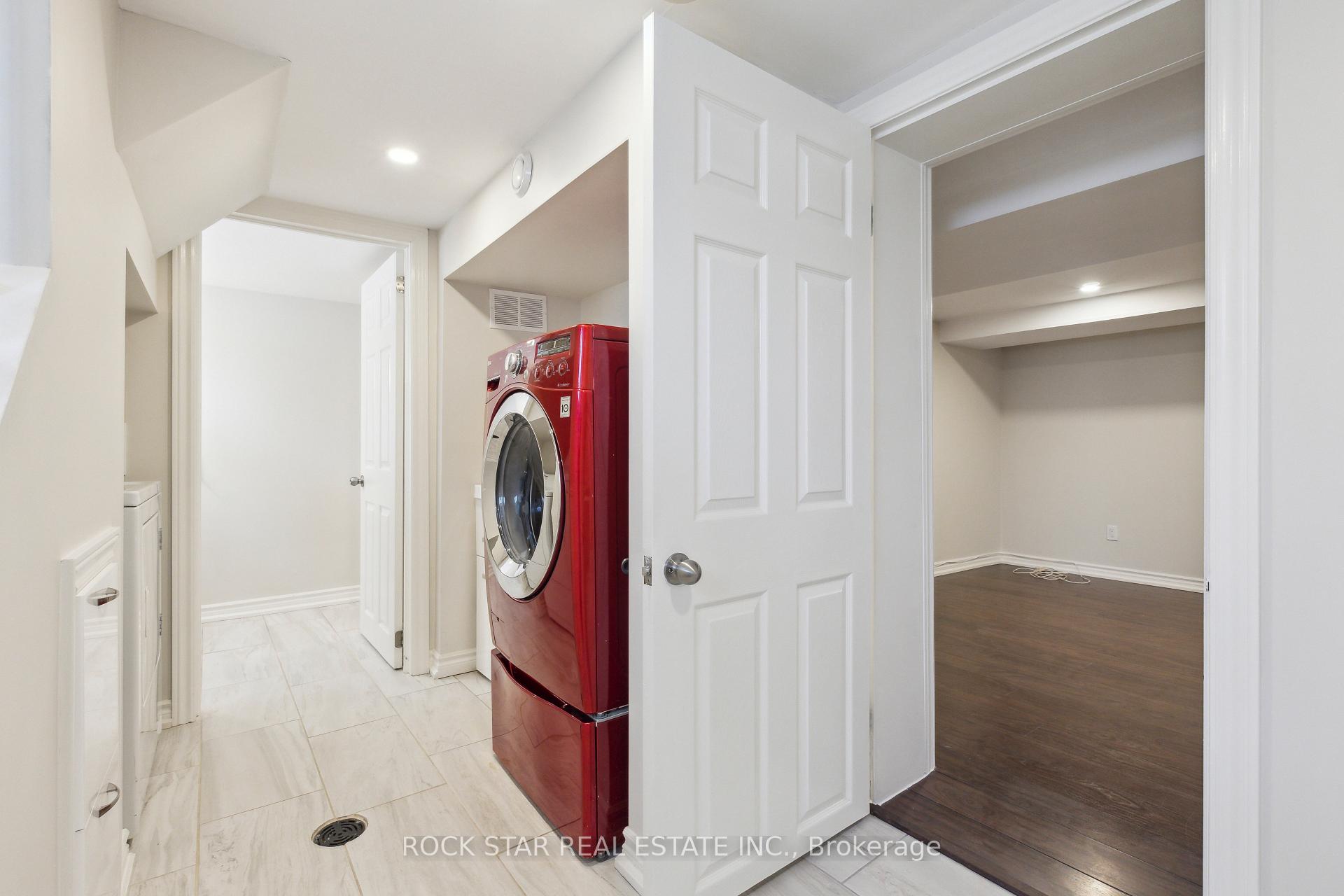Photo 24 of 127 Krug Street, Kitchener — HOMEH