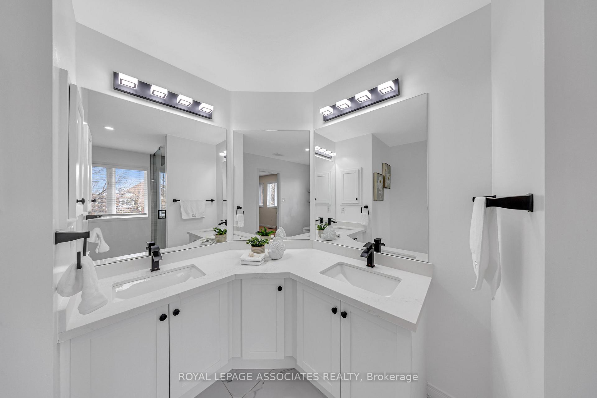 Photo 24 of 5 Horne Avenue, Ajax, Central West — HOMEH