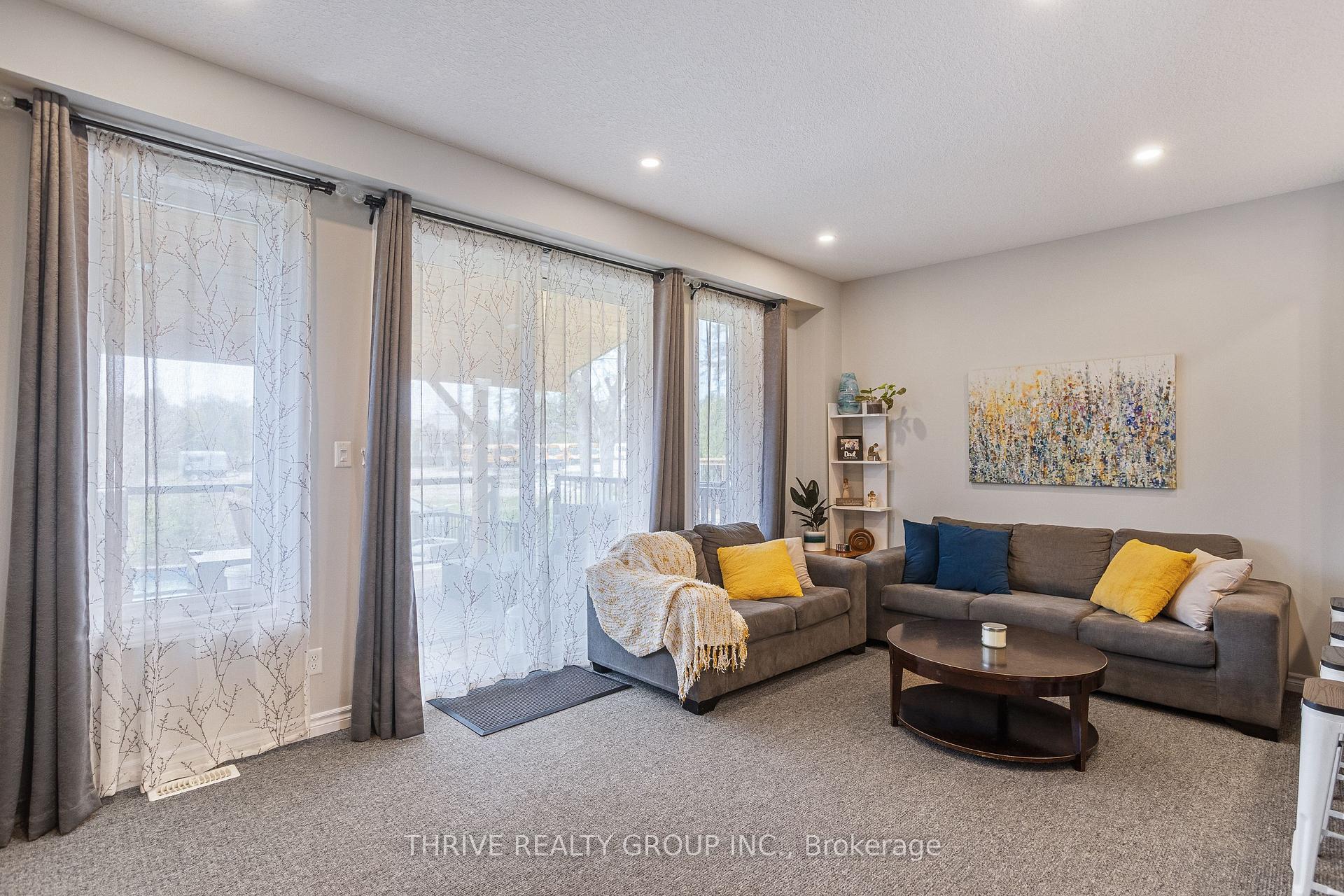 Photo 24 of 2079 Cedarpark Drive, London, North D — HOMEH