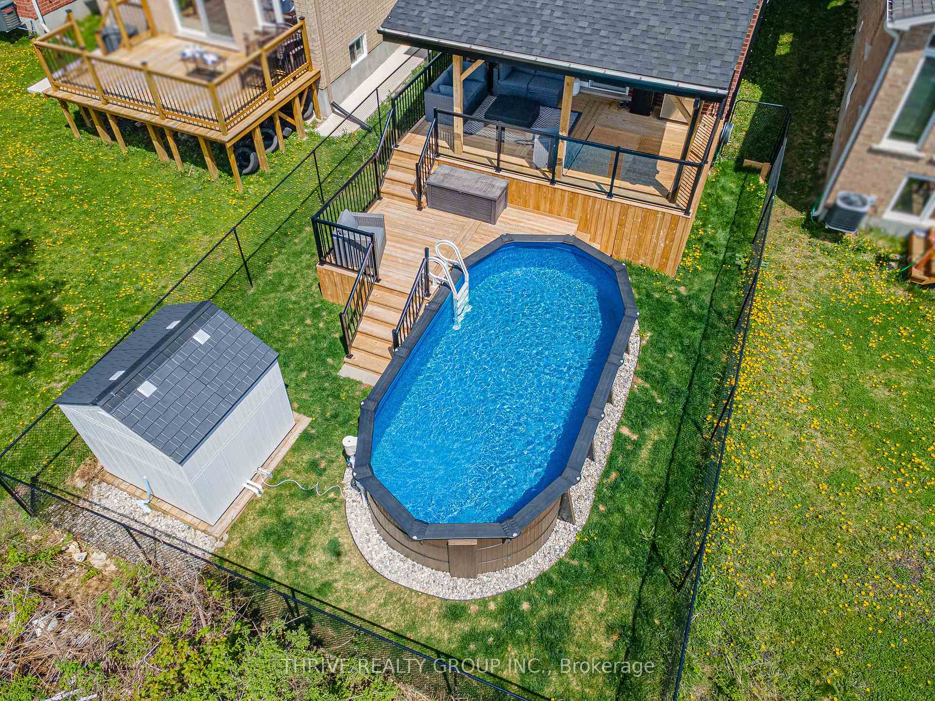 Photo 50 of 2079 Cedarpark Drive, London, North D — HOMEH
