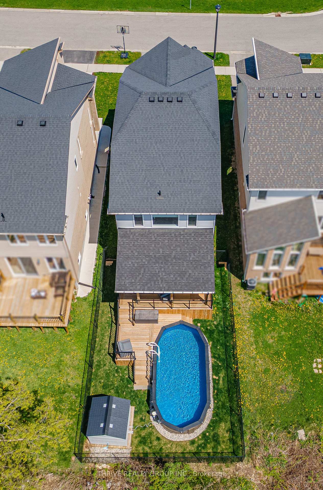 Photo 42 of 2079 Cedarpark Drive, London, North D — HOMEH