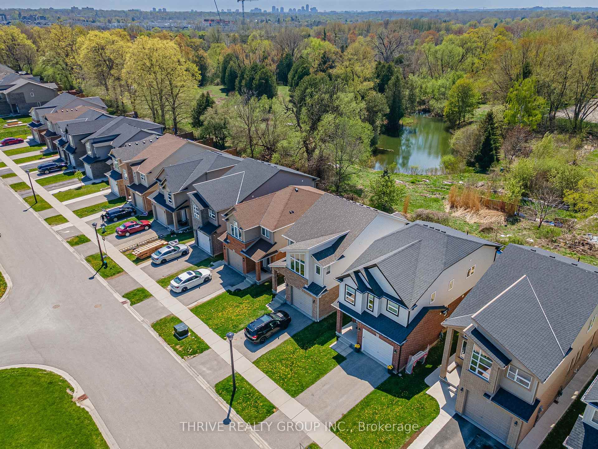 Photo 49 of 2079 Cedarpark Drive, London, North D — HOMEH