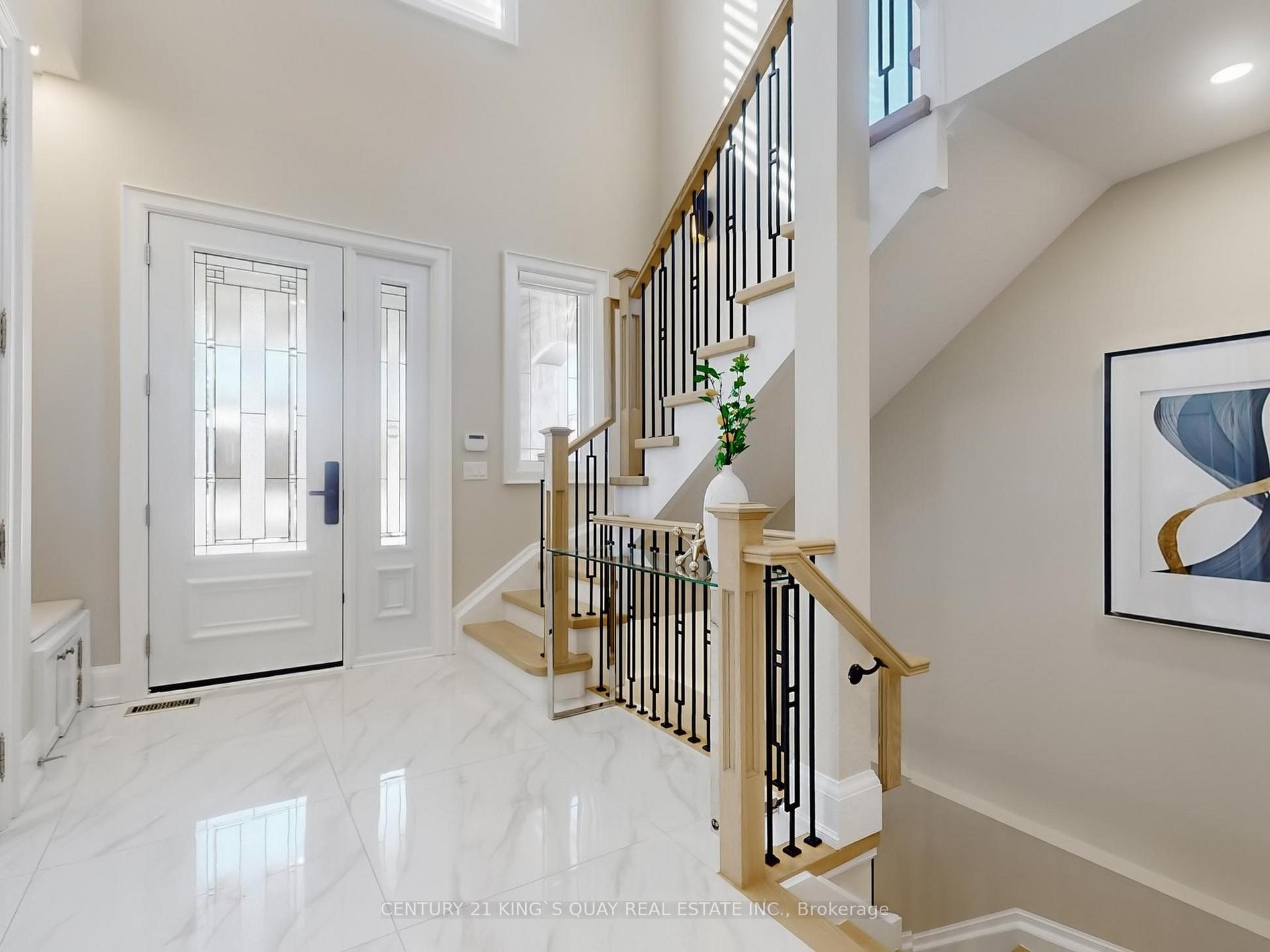 Photo 2 of 41 Lillian Avenue, Markham, Thornhill — HOMEH