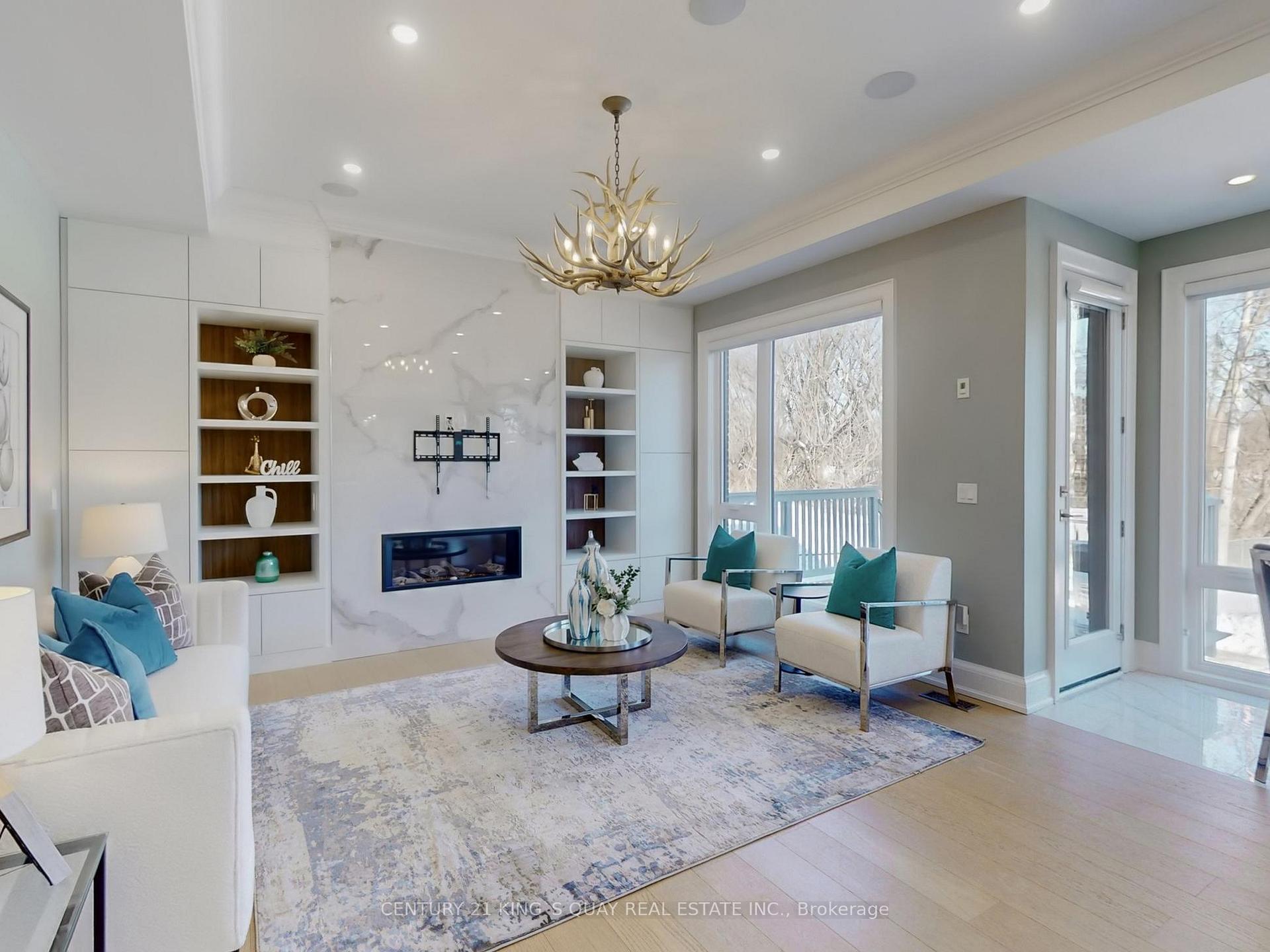 Photo 5 of 41 Lillian Avenue, Markham, Thornhill — HOMEH