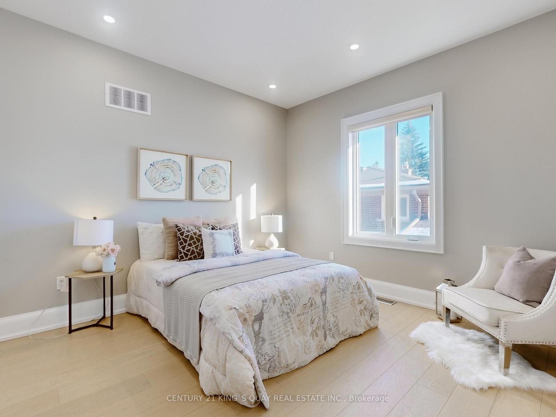 Photo 33 of 41 Lillian Avenue, Markham, Thornhill — HOMEH