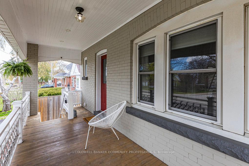 Photo 14 of 938 Lawrence Road, Hamilton, Rosedale — HOMEH