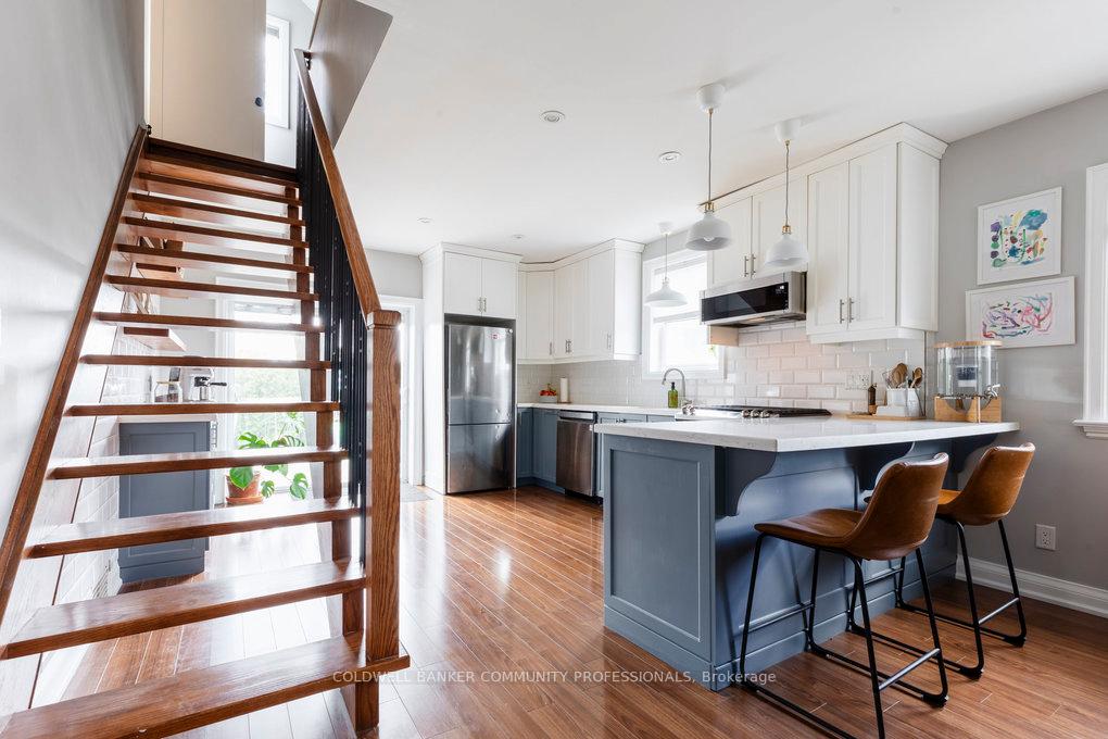 Photo 15 of 938 Lawrence Road, Hamilton, Rosedale — HOMEH