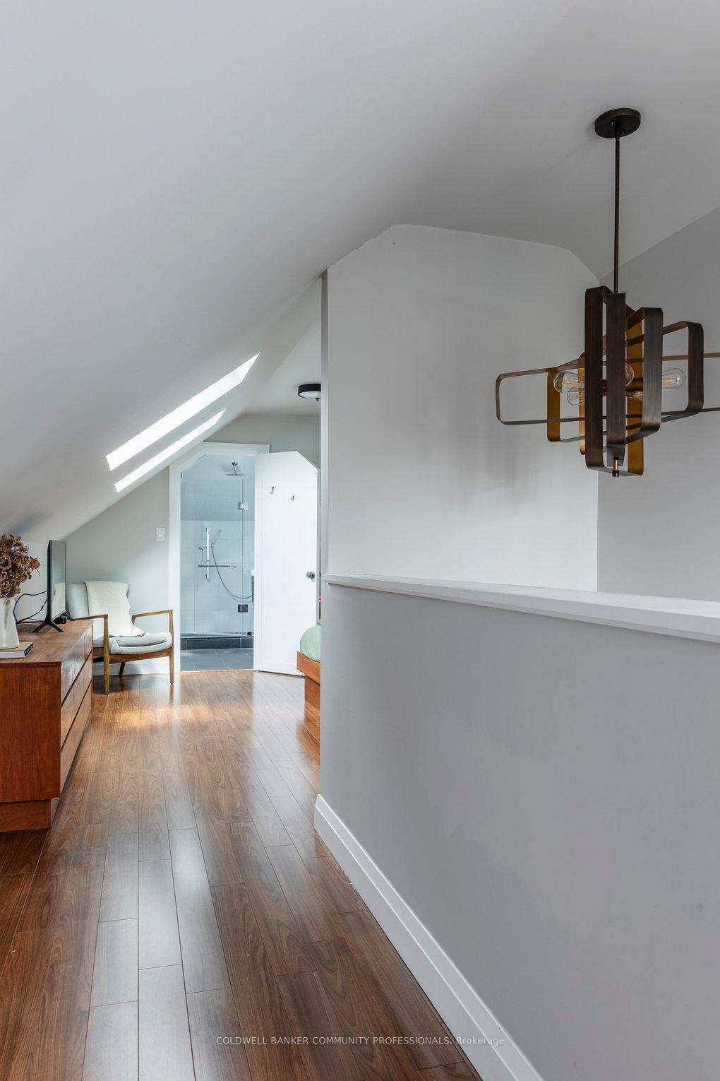Photo 18 of 938 Lawrence Road, Hamilton, Rosedale — HOMEH