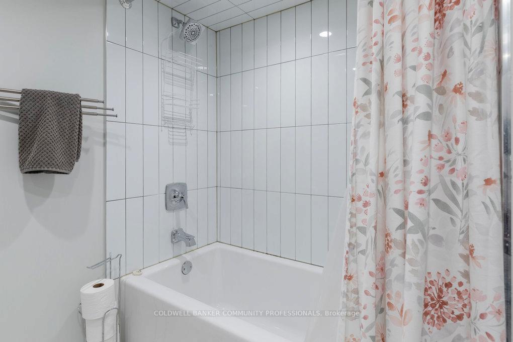 Photo 47 of 938 Lawrence Road, Hamilton, Rosedale — HOMEH