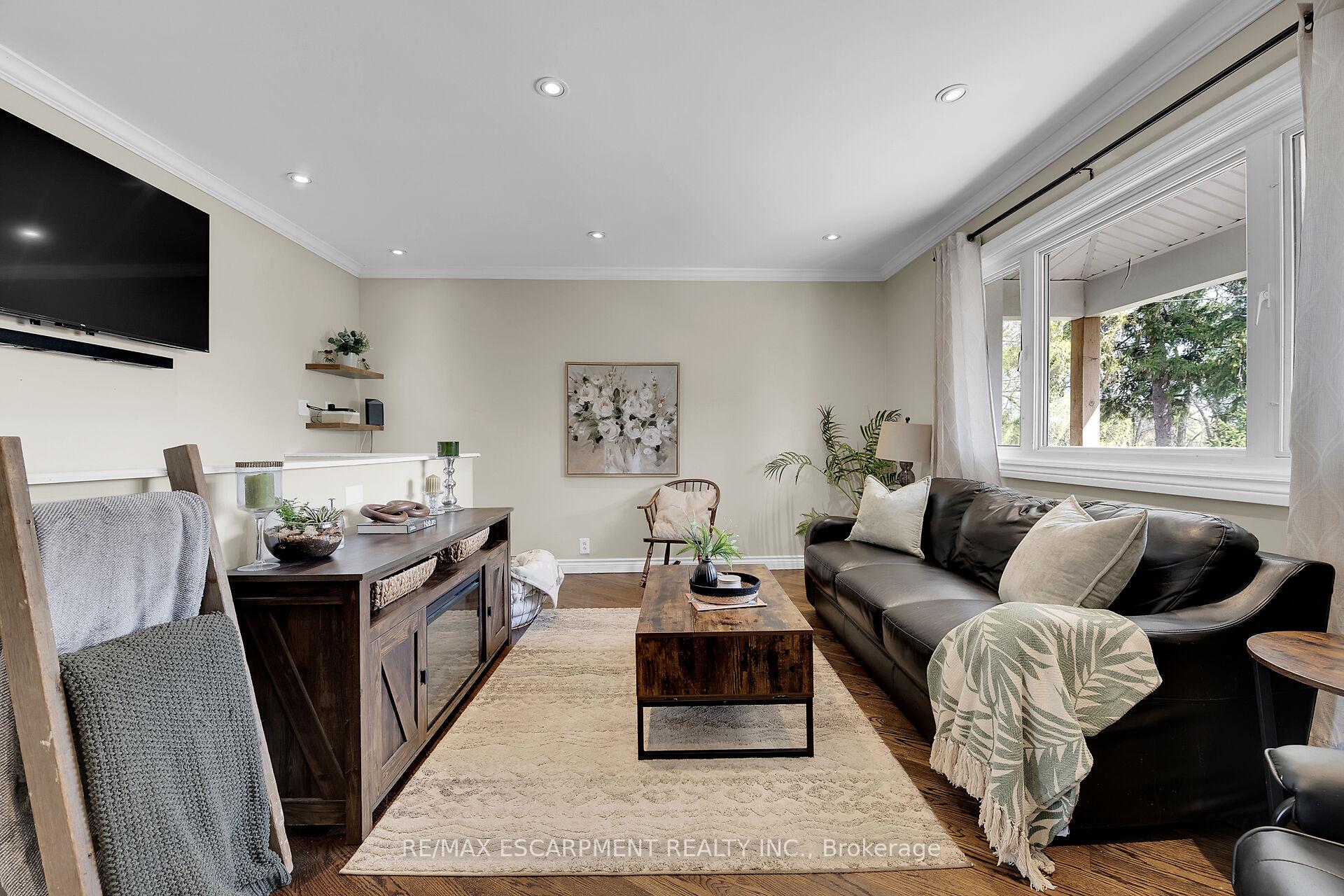 Photo 9 of 1214 Golf Club Road, Hamilton, Rural Glanbrook — HOMEH