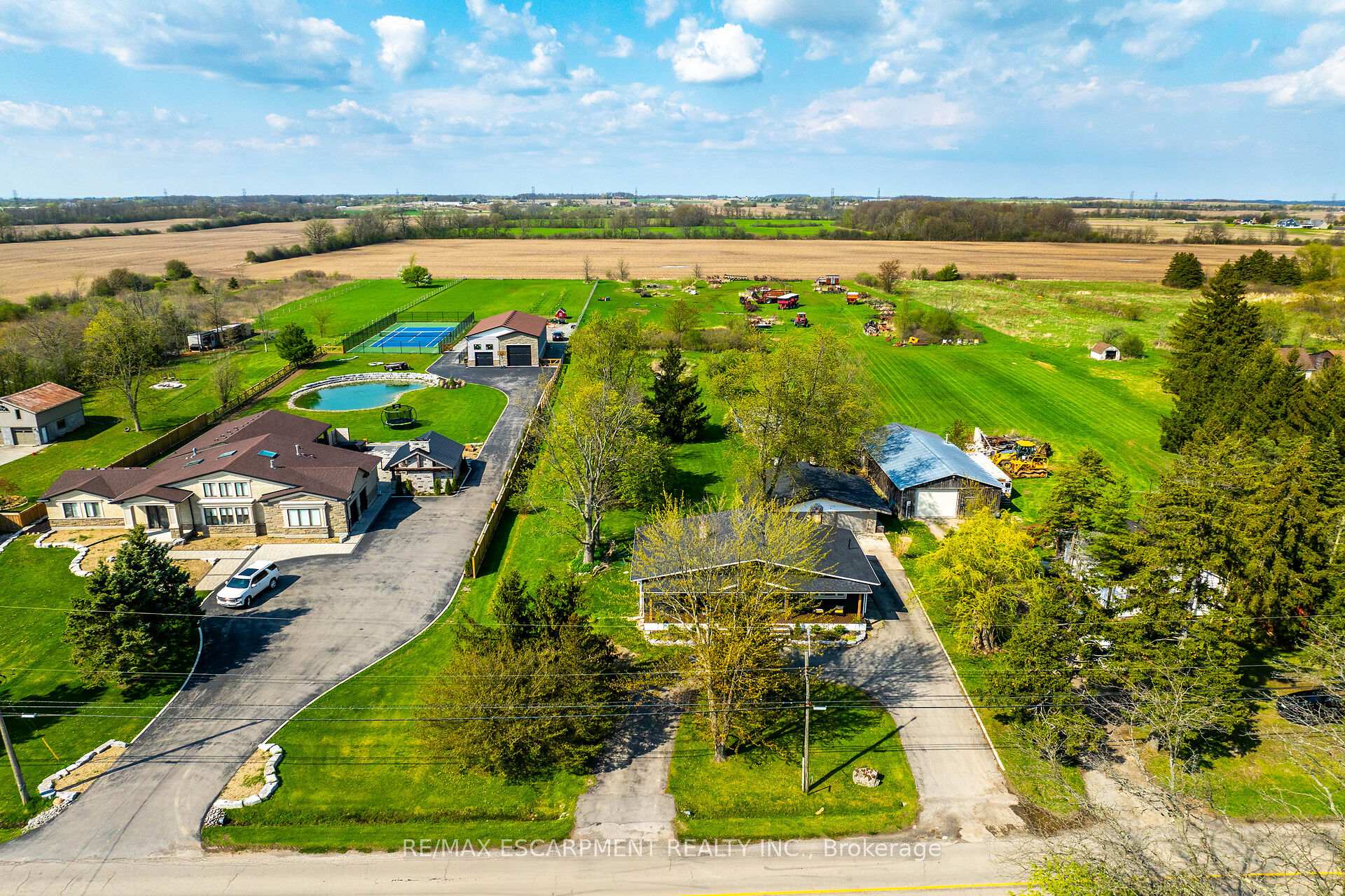 Photo 48 of 1214 Golf Club Road, Hamilton, Rural Glanbrook — HOMEH