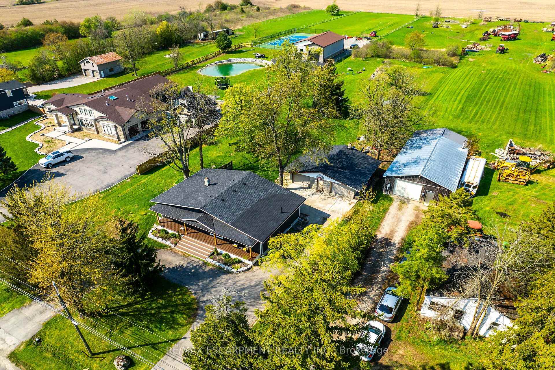 Photo 43 of 1214 Golf Club Road, Hamilton, Rural Glanbrook — HOMEH