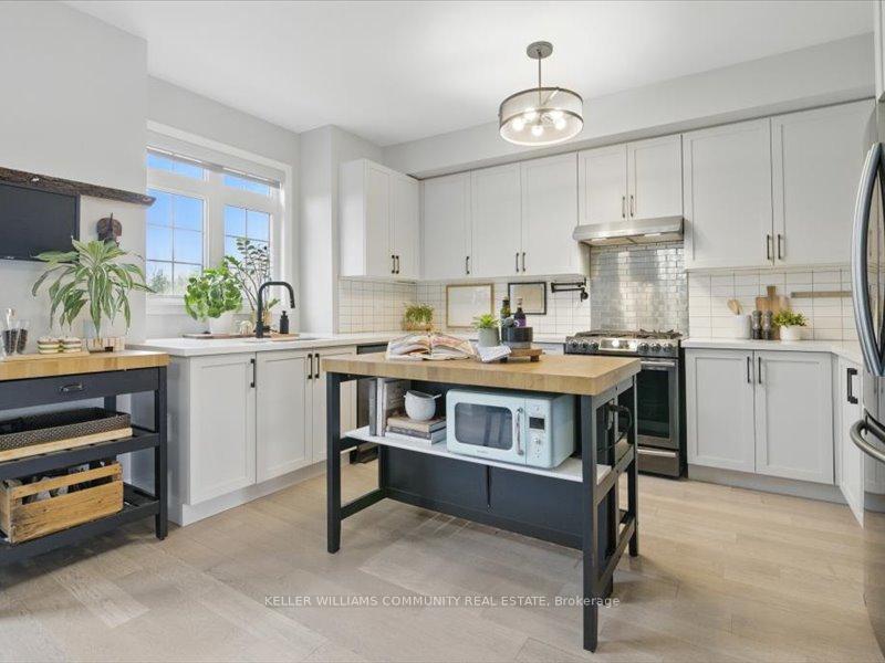 Photo 16 of Unit 2, 35 Hanning Court, Clarington, Bowmanville — HOMEH