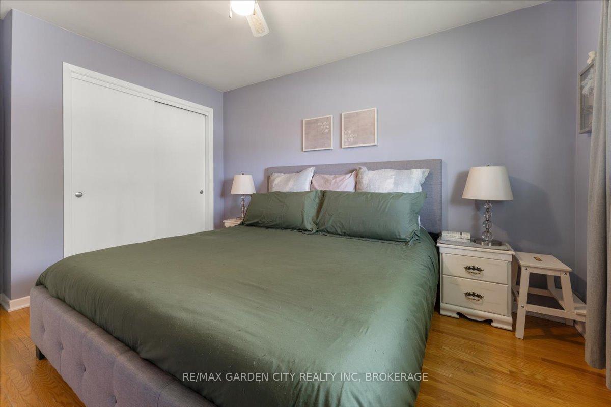 Photo 18 of 73 Alexandra Boulevard, St. Catharines, Secord Woods — HOMEH