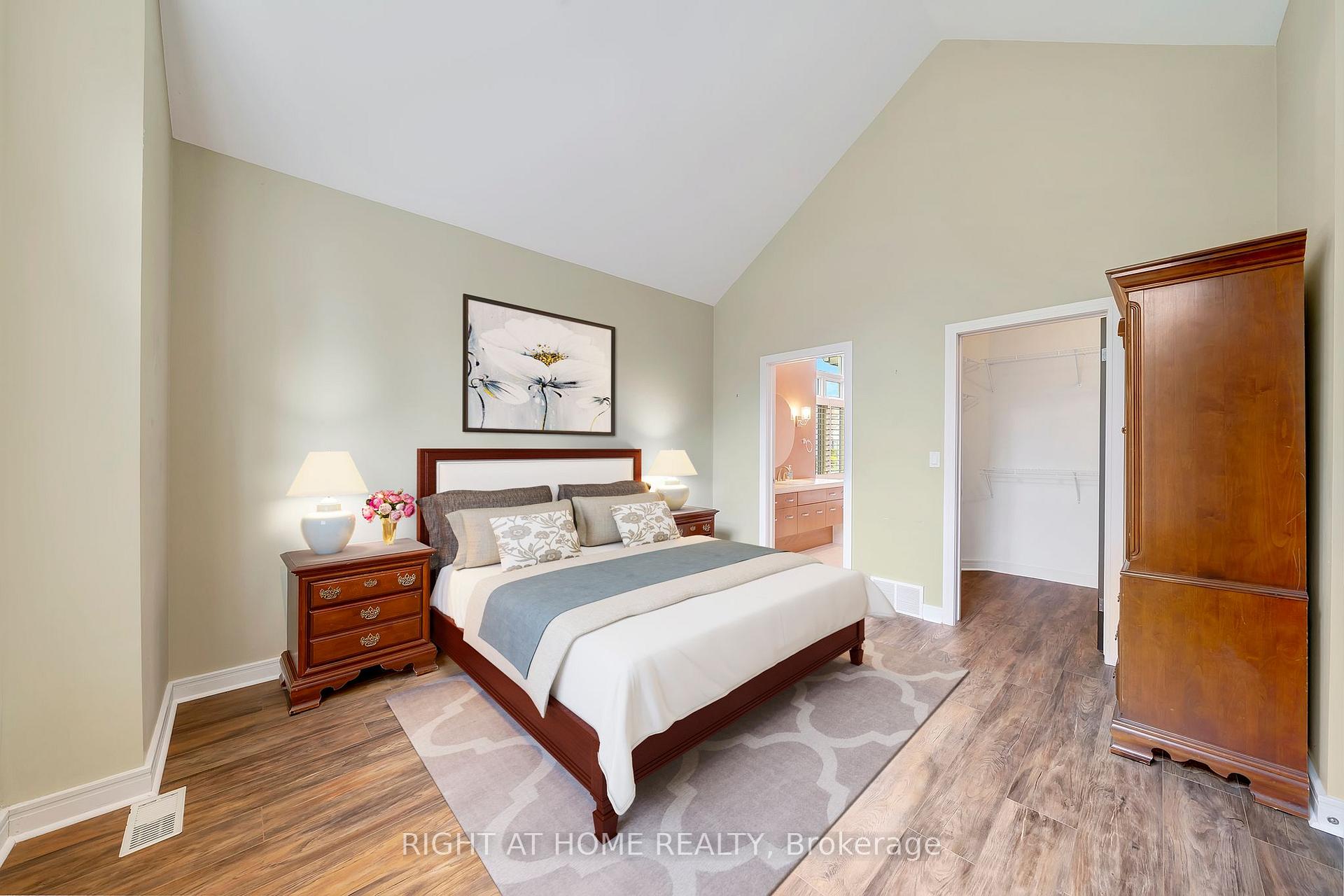 Photo 15 of 40 Arbour Glen Drive, St. Catharines, Grapeview — HOMEH