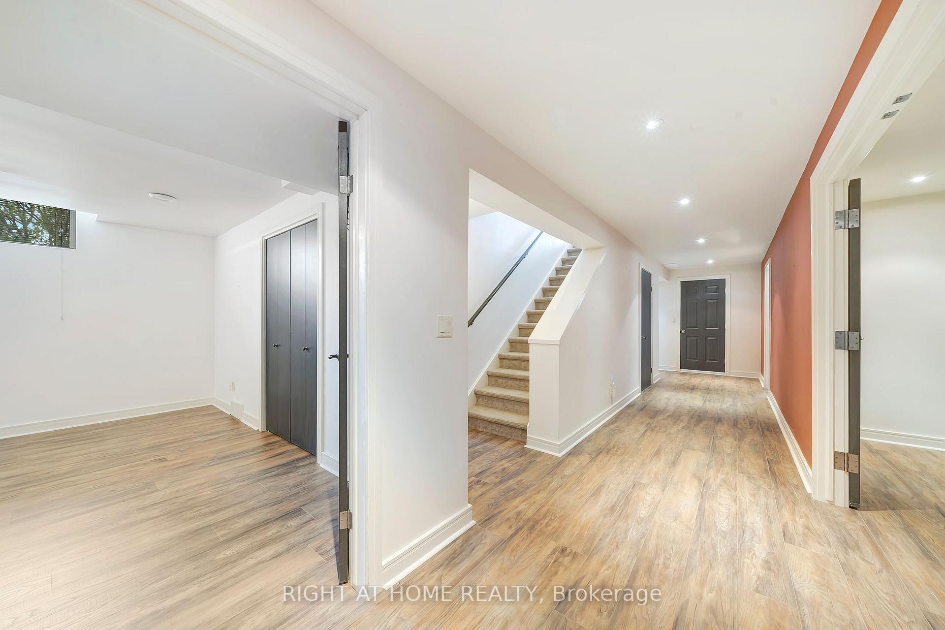 Photo 36 of 40 Arbour Glen Drive, St. Catharines, Grapeview — HOMEH