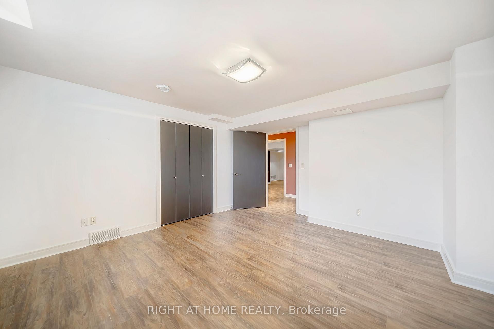 Photo 16 of 40 Arbour Glen Drive, St. Catharines, Grapeview — HOMEH