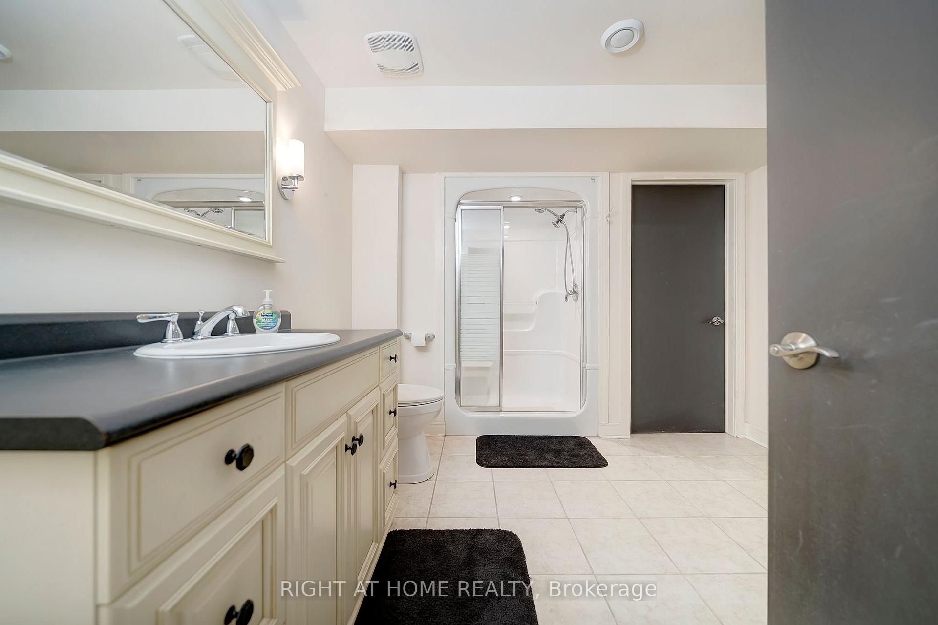 Photo 39 of 40 Arbour Glen Drive, St. Catharines, Grapeview — HOMEH
