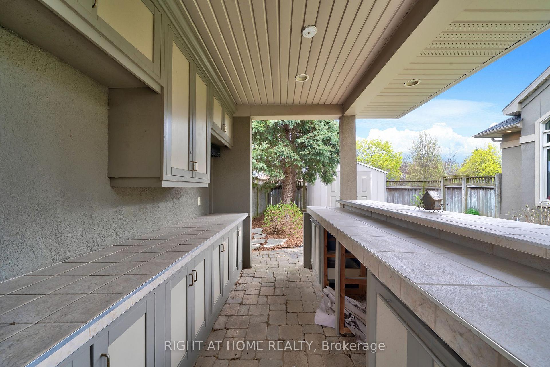 Photo 37 of 40 Arbour Glen Drive, St. Catharines, Grapeview — HOMEH