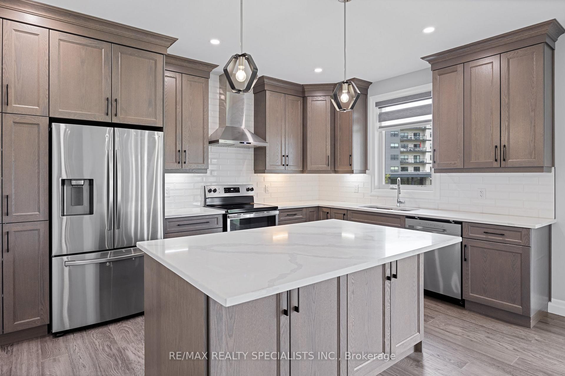 Photo 5 of 1544 Darfield Road, Windsor — HOMEH