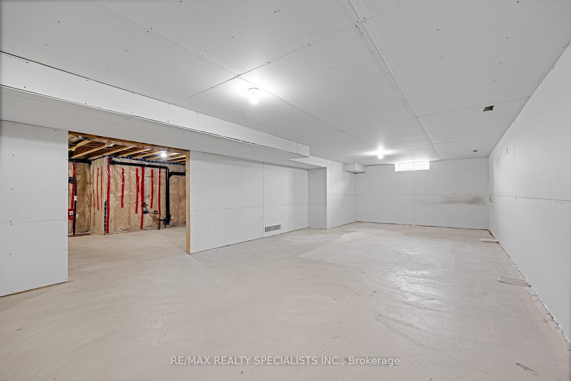 Photo 22 of 1544 Darfield Road, Windsor — HOMEH