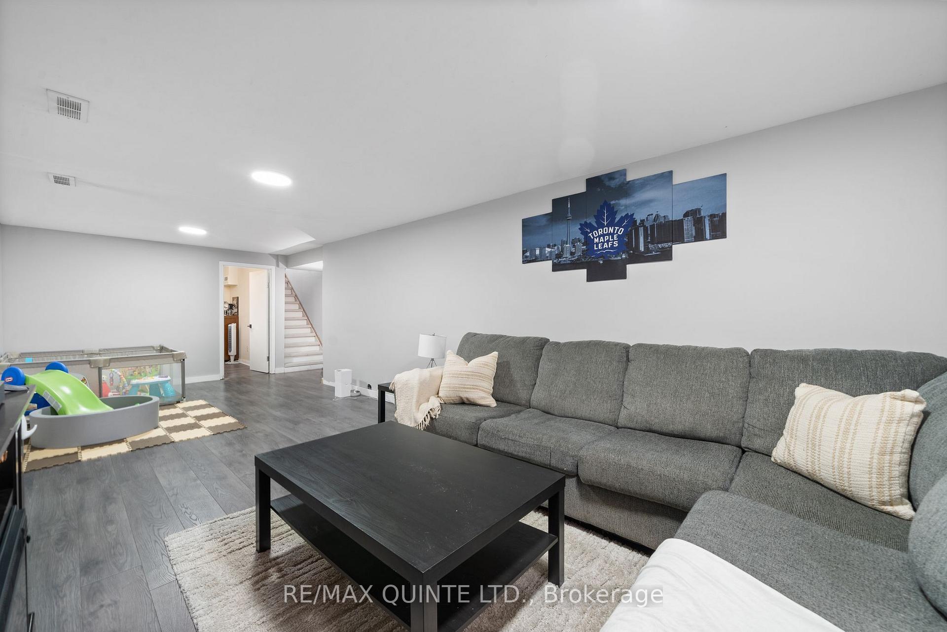 Photo 23 of 368 Whites Road, Quinte West — HOMEH