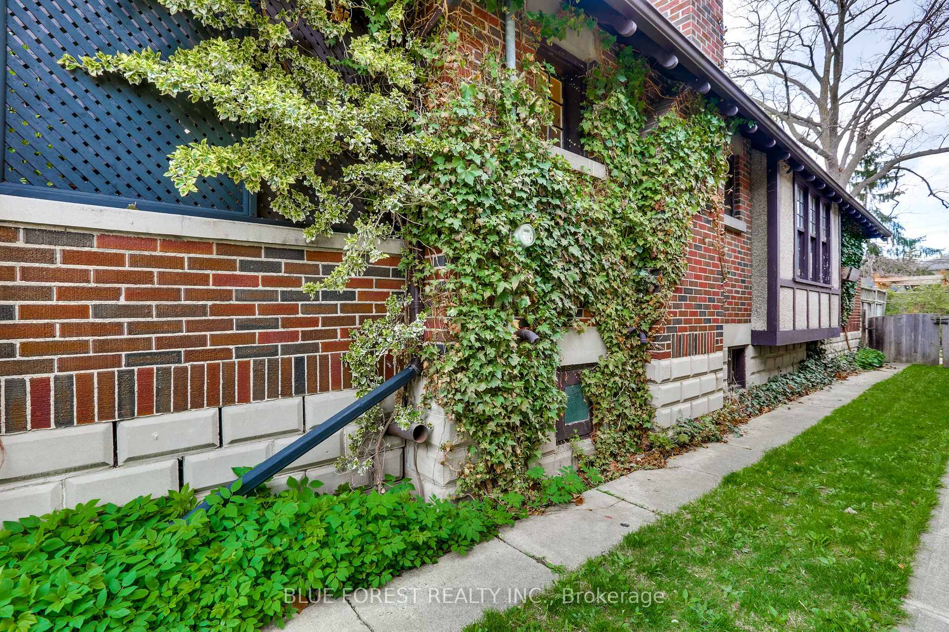 Photo 32 of 32 Bruce Street, London, South F — HOMEH