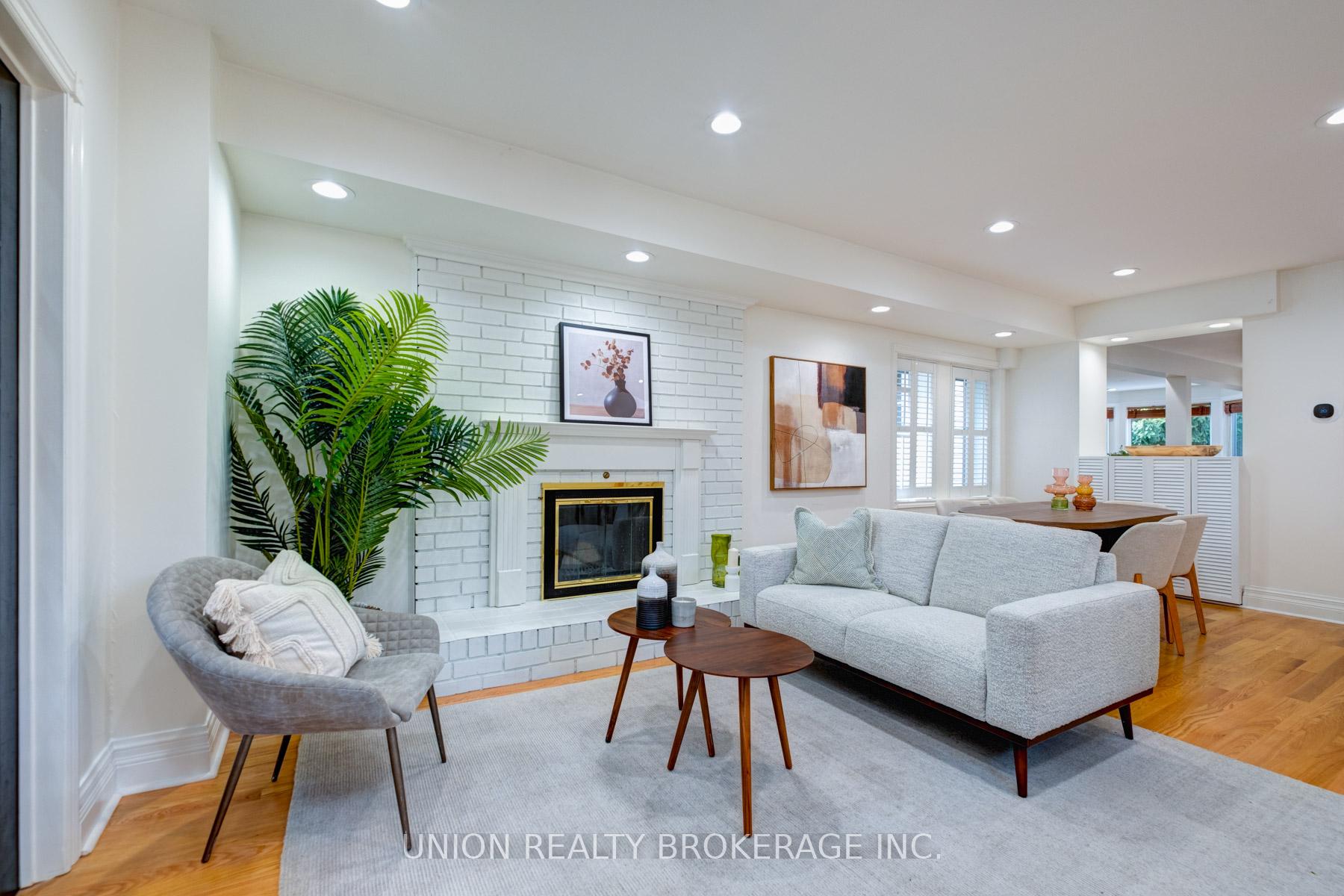 Photo 29 of 52 Malvern Avenue, Toronto, East End-Danforth — HOMEH