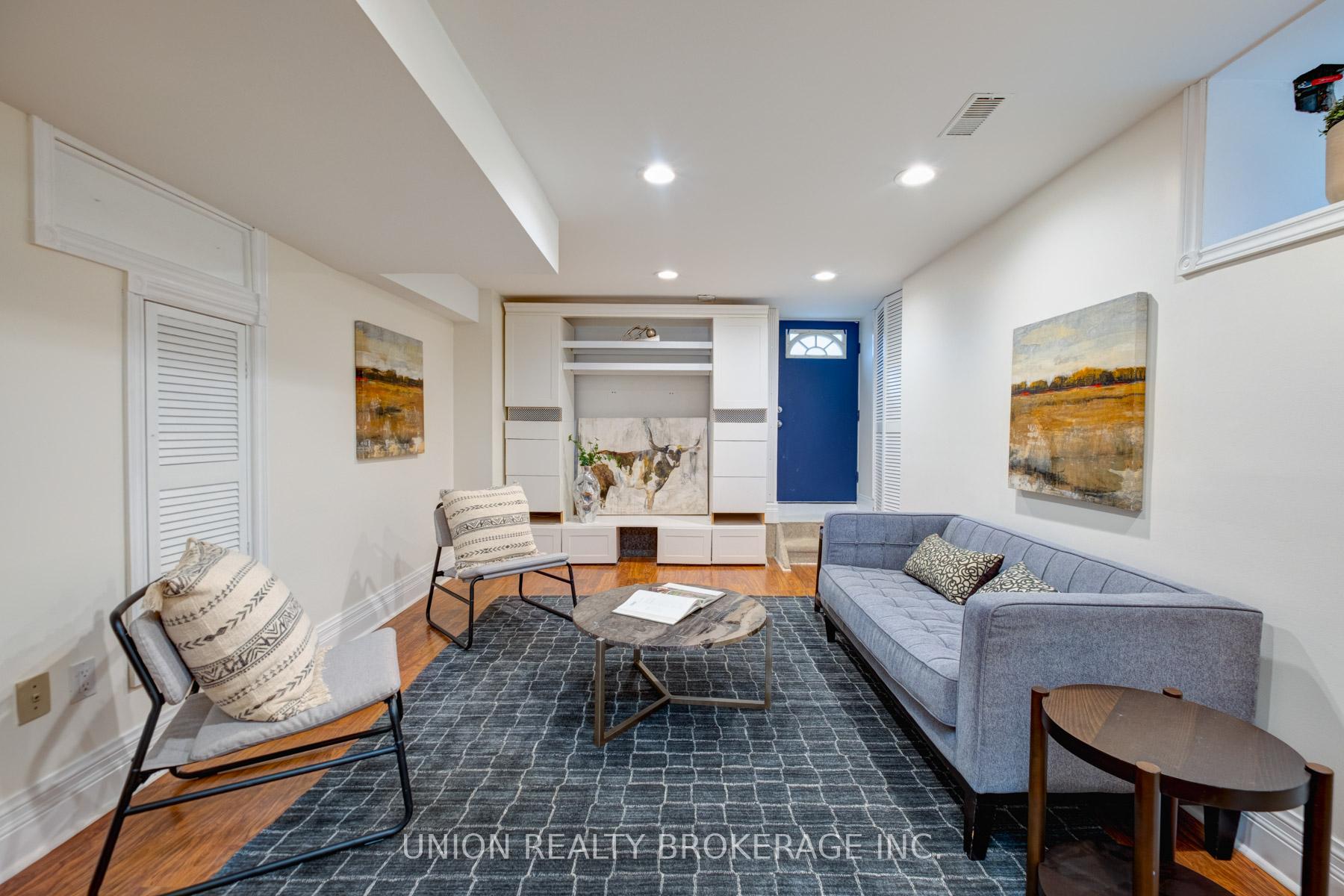Photo 8 of 52 Malvern Avenue, Toronto, East End-Danforth — HOMEH