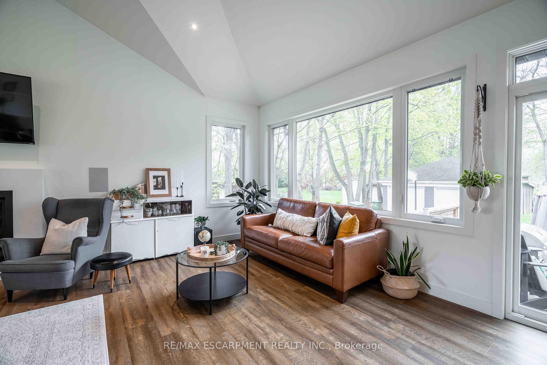 Photo 41 of 298 Garner Road E, Hamilton, Ancaster — HOMEH