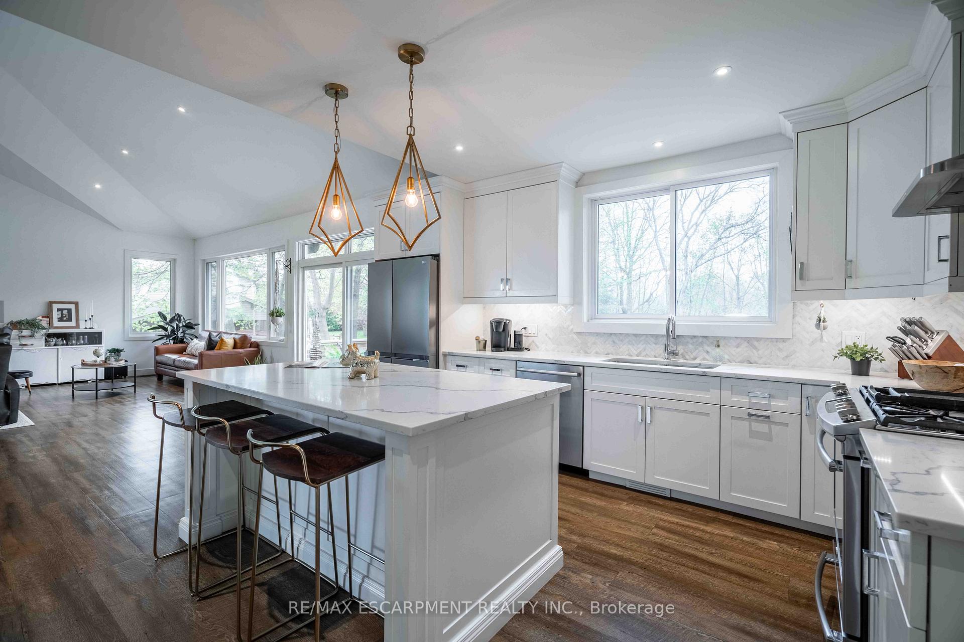 Photo 25 of 298 Garner Road E, Hamilton, Ancaster — HOMEH