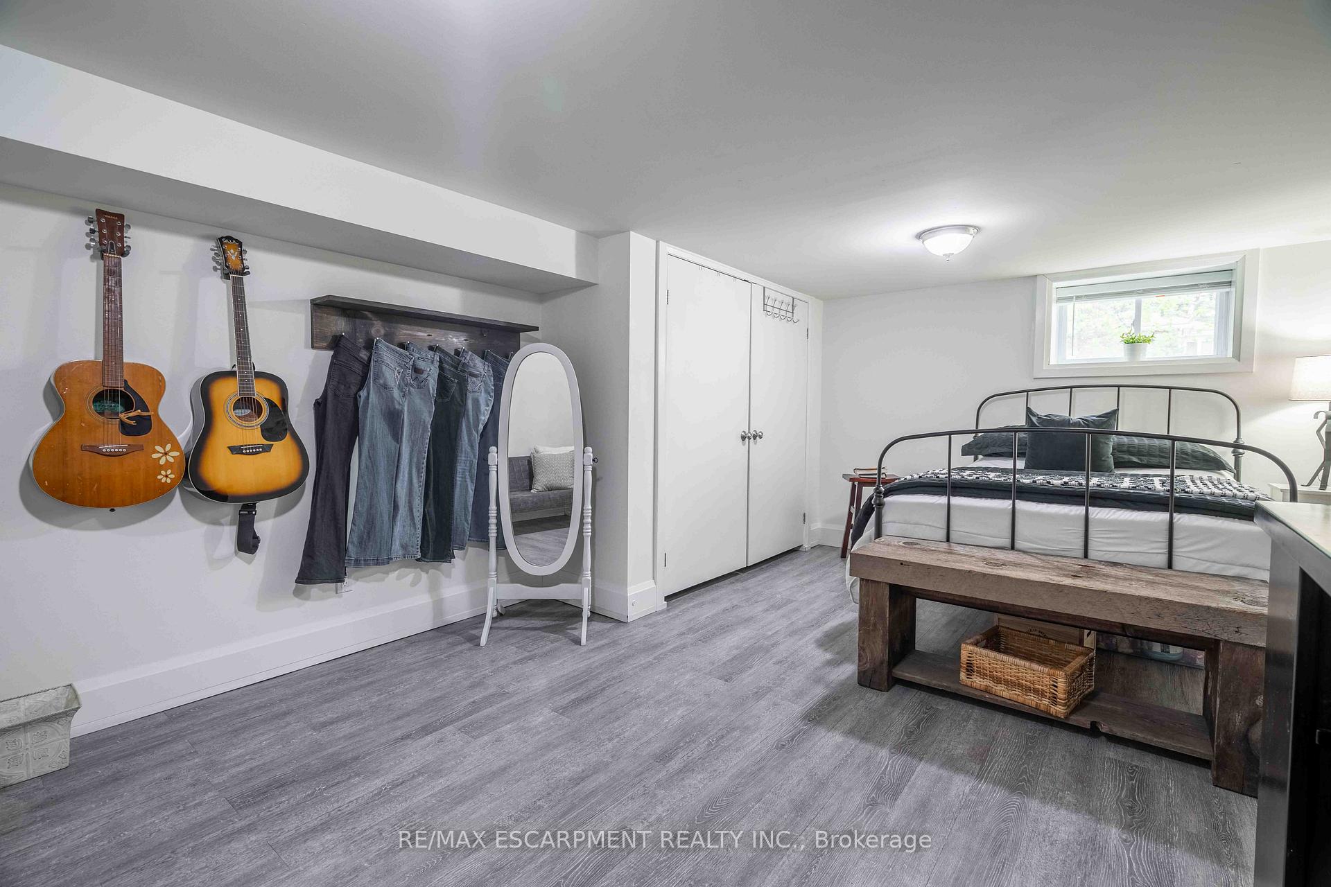 Photo 40 of 298 Garner Road E, Hamilton, Ancaster — HOMEH