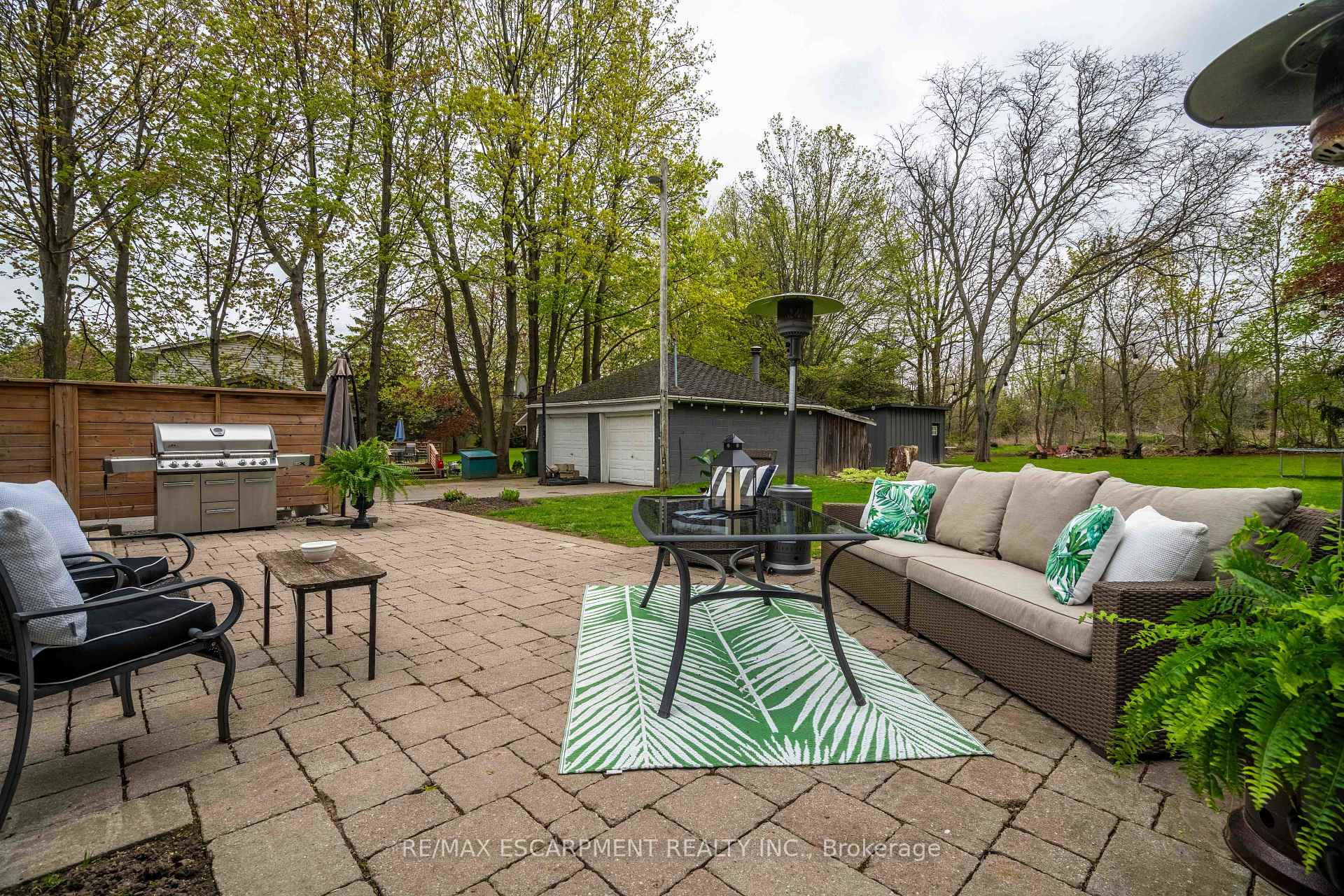 Photo 32 of 298 Garner Road E, Hamilton, Ancaster — HOMEH