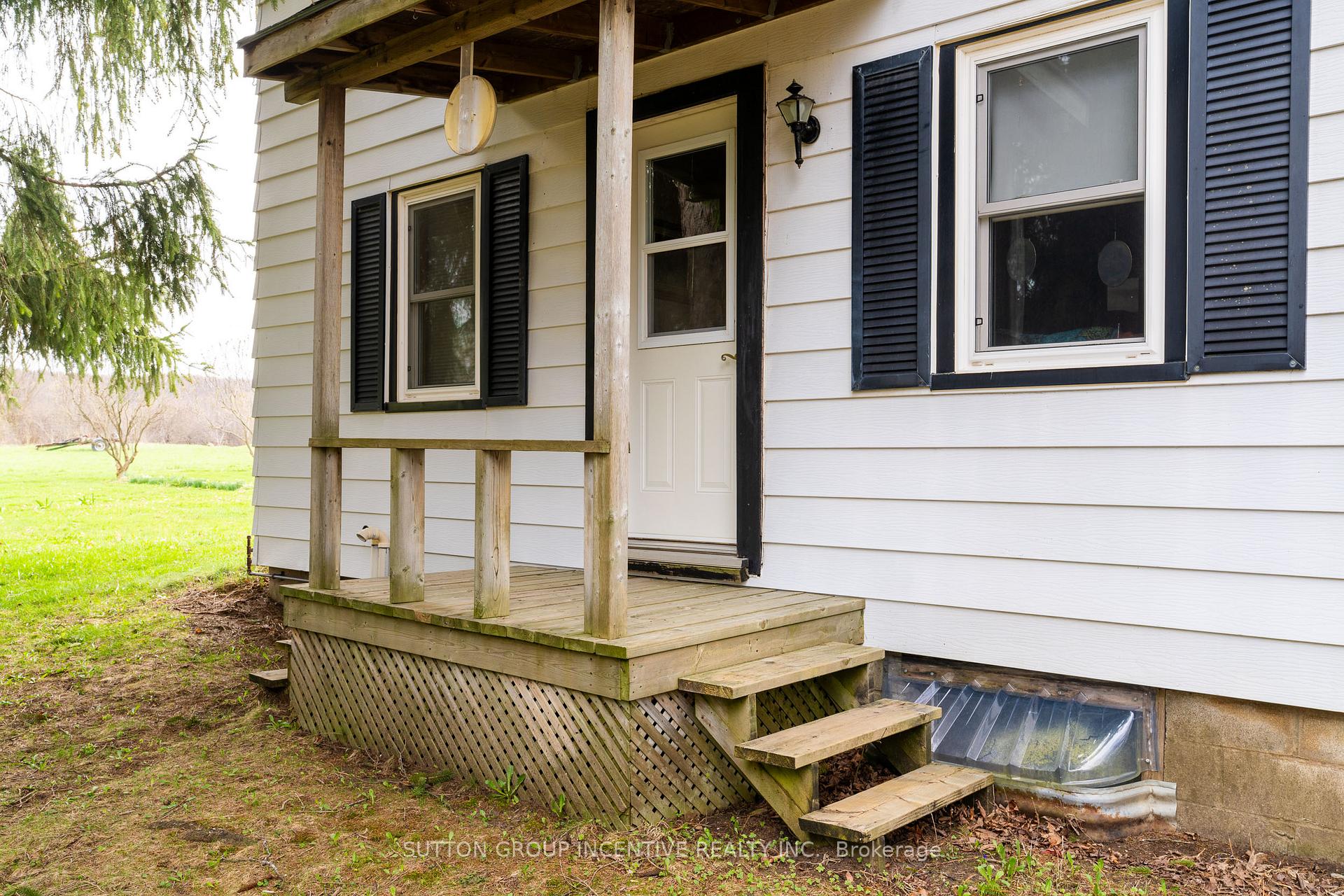 Photo 4 of 106026 Sideroad 10, Meaford — HOMEH