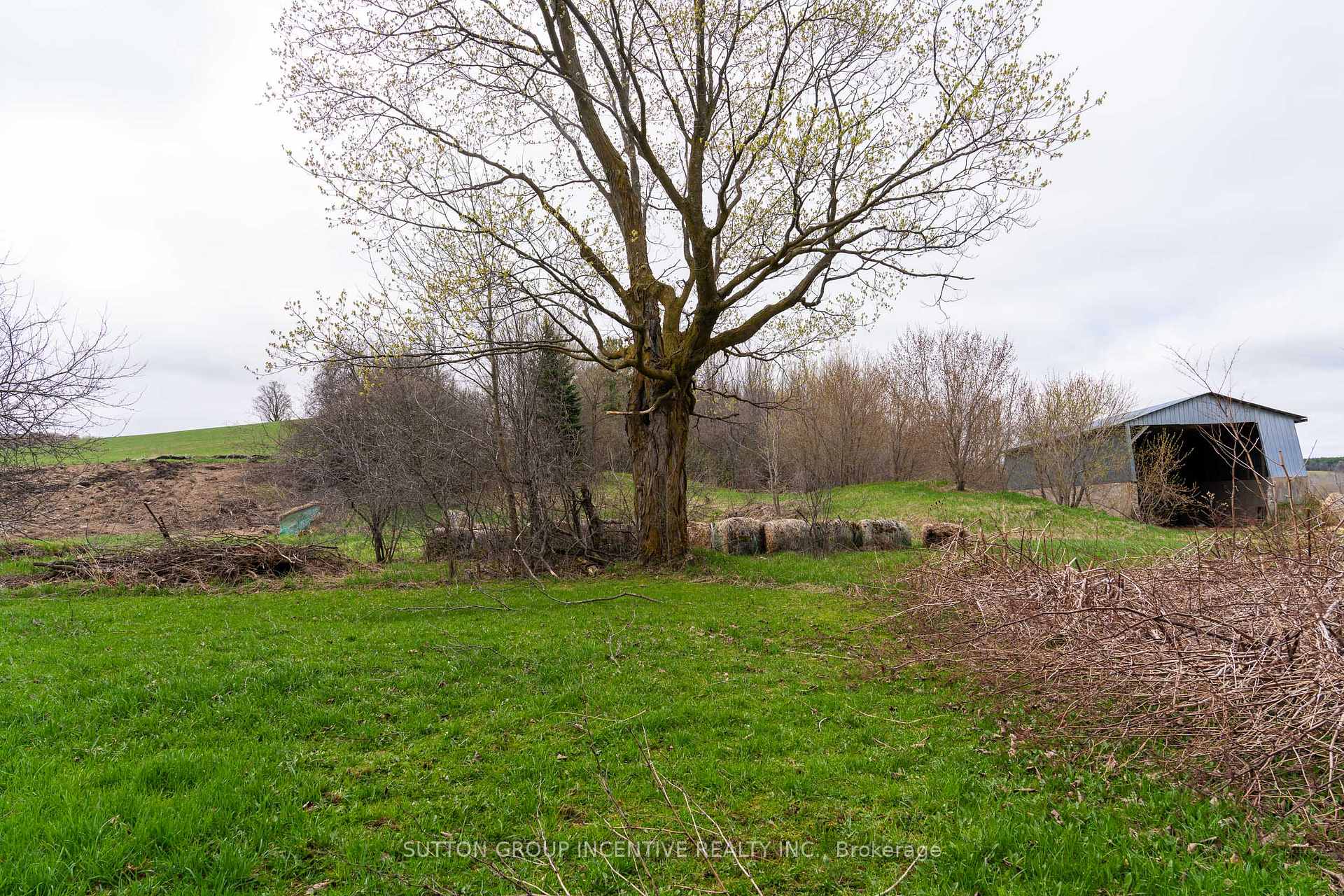 Photo 26 of 106026 Sideroad 10, Meaford — HOMEH