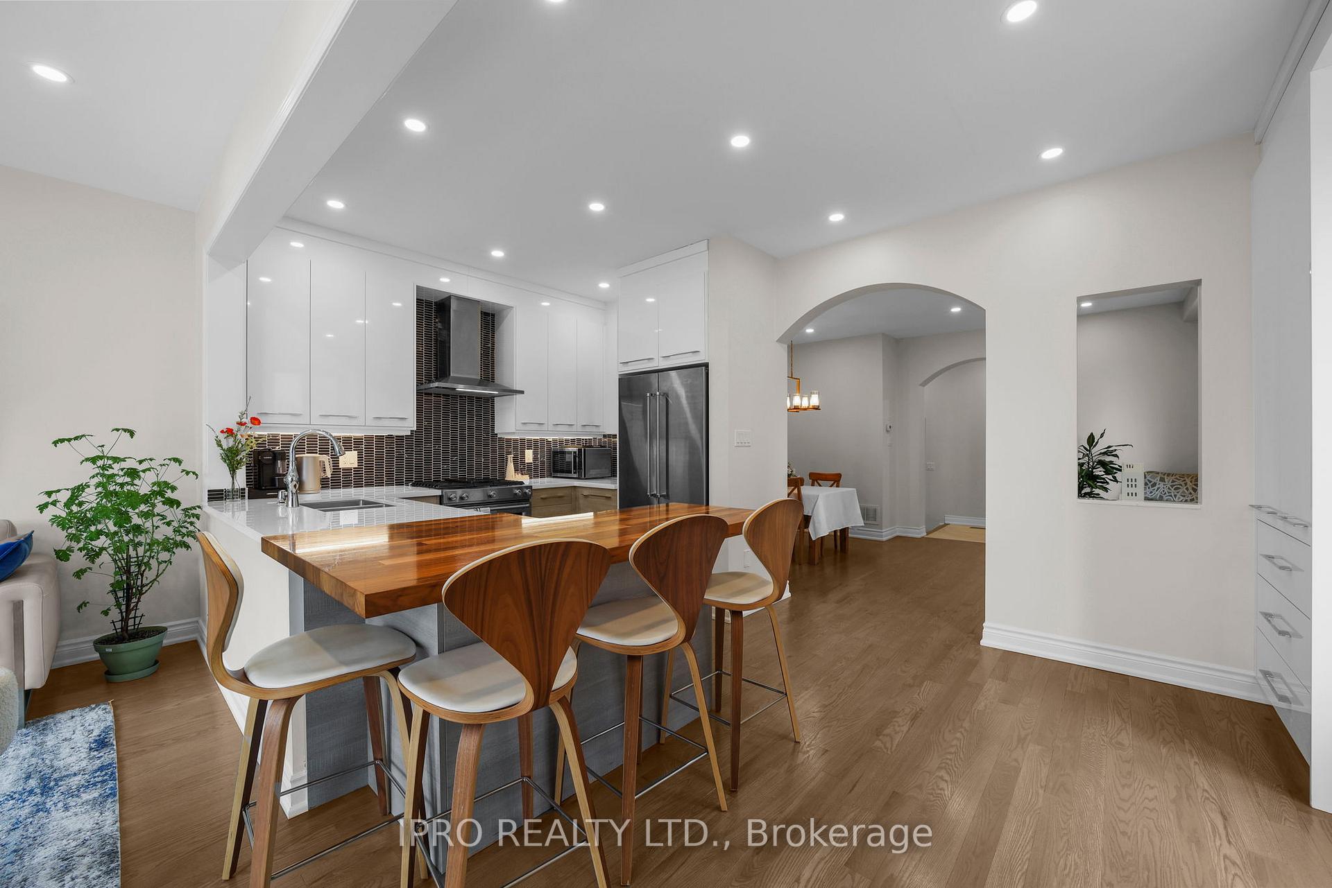 Photo 19 of 111 Ostrovsky Road, Vaughan, Vellore Village — HOMEH