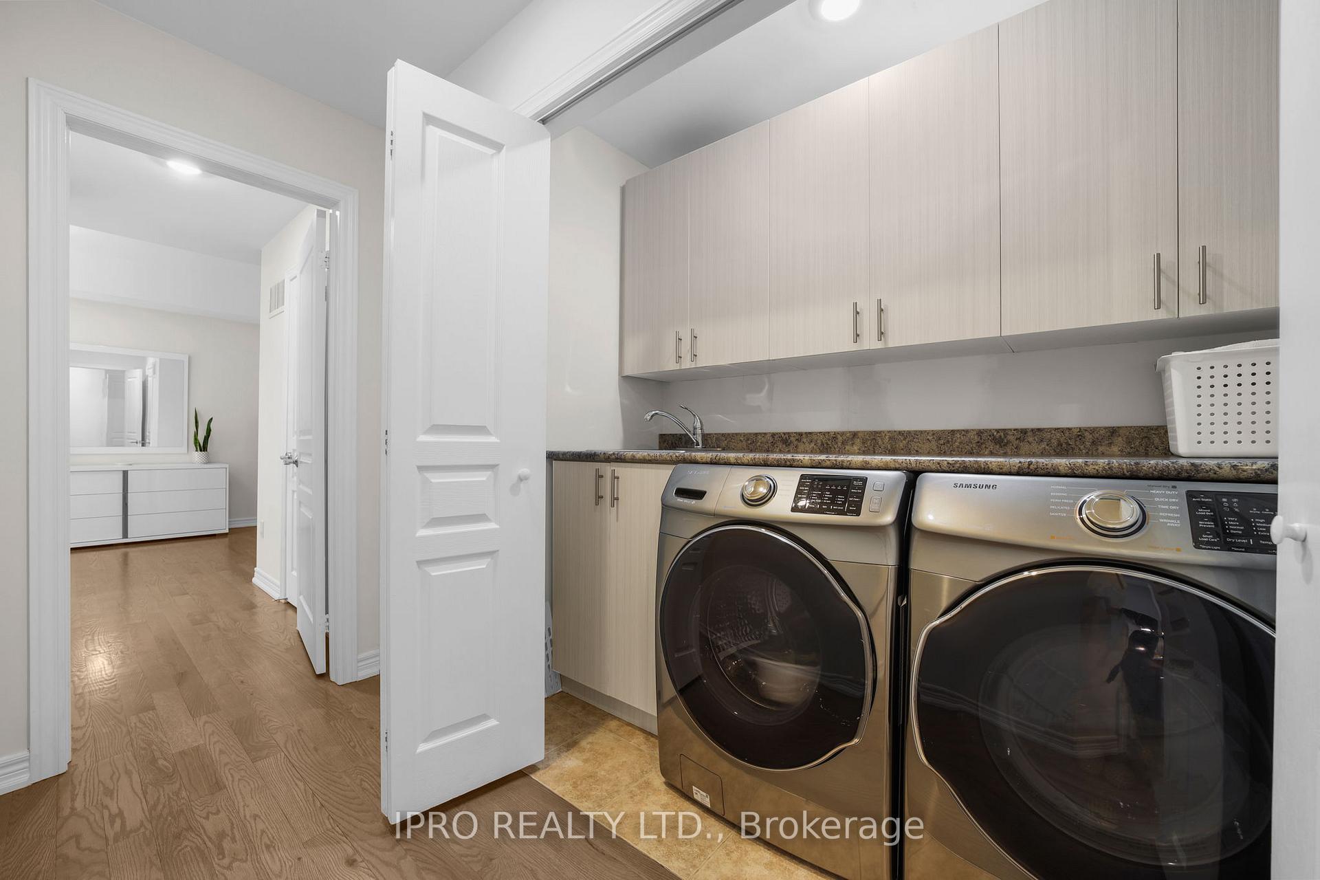Photo 9 of 111 Ostrovsky Road, Vaughan, Vellore Village — HOMEH