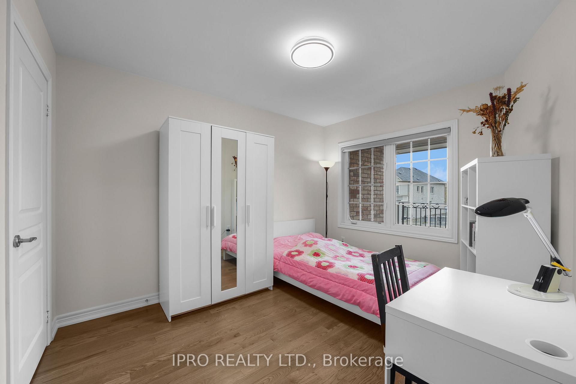 Photo 36 of 111 Ostrovsky Road, Vaughan, Vellore Village — HOMEH