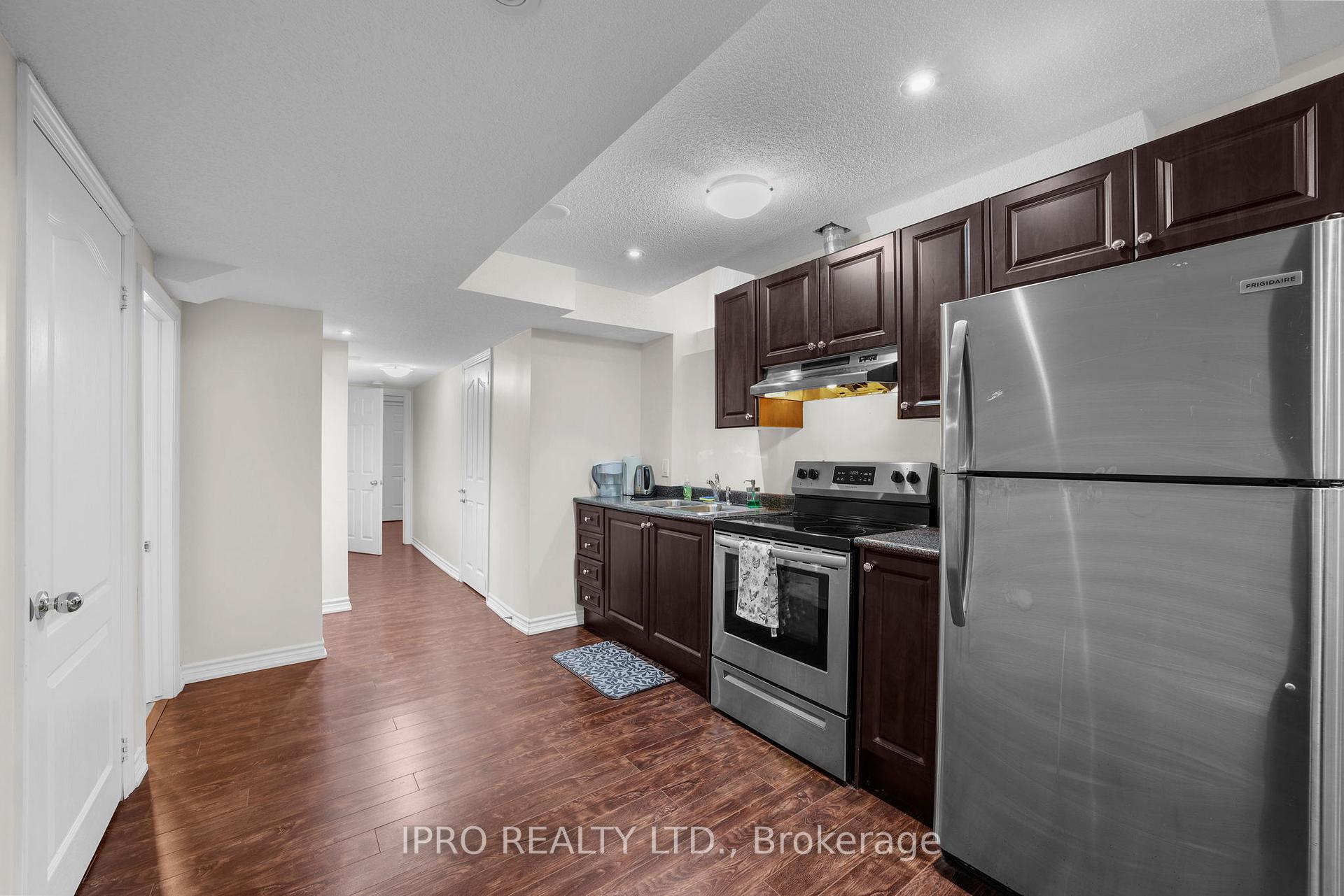 Photo 24 of 111 Ostrovsky Road, Vaughan, Vellore Village — HOMEH